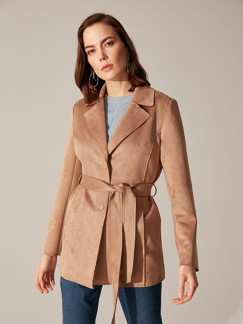 Bej Gömlek Yaka Uzun Kollu Süet Kadın Deri Görünümlü Mont-2