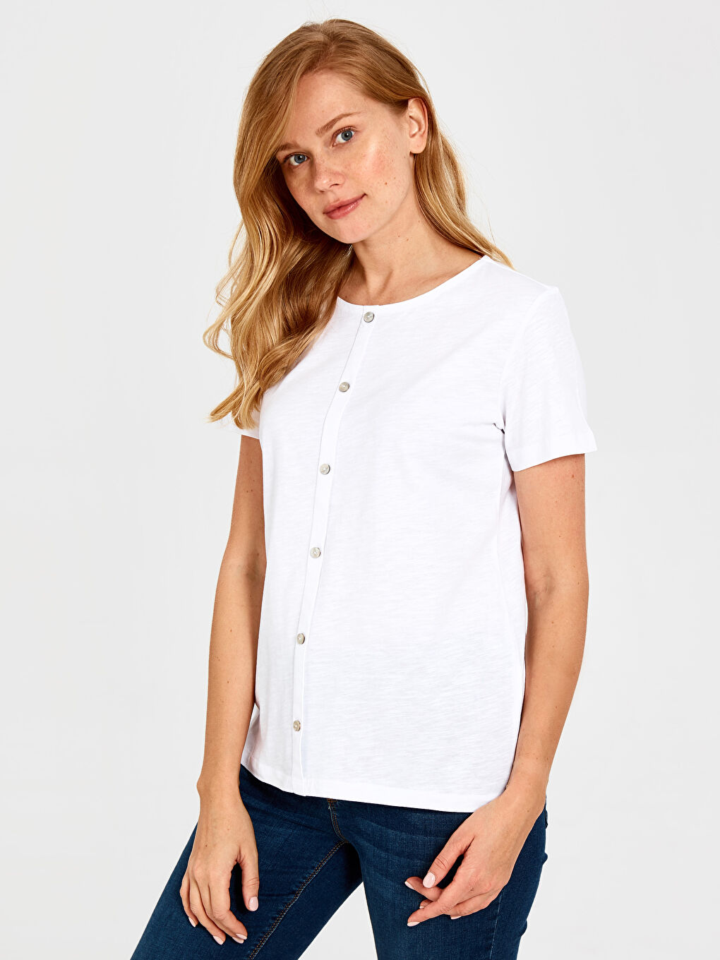 Optik Beyaz Tişört