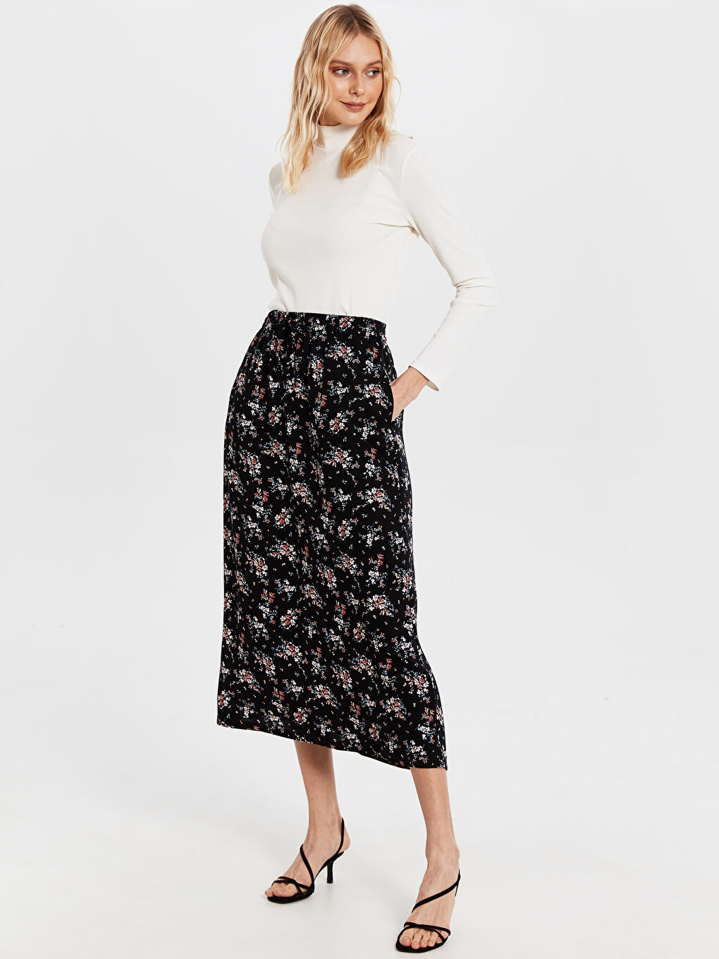 Pembe Beli Lastikli Desenli Uzun Viskon Etek