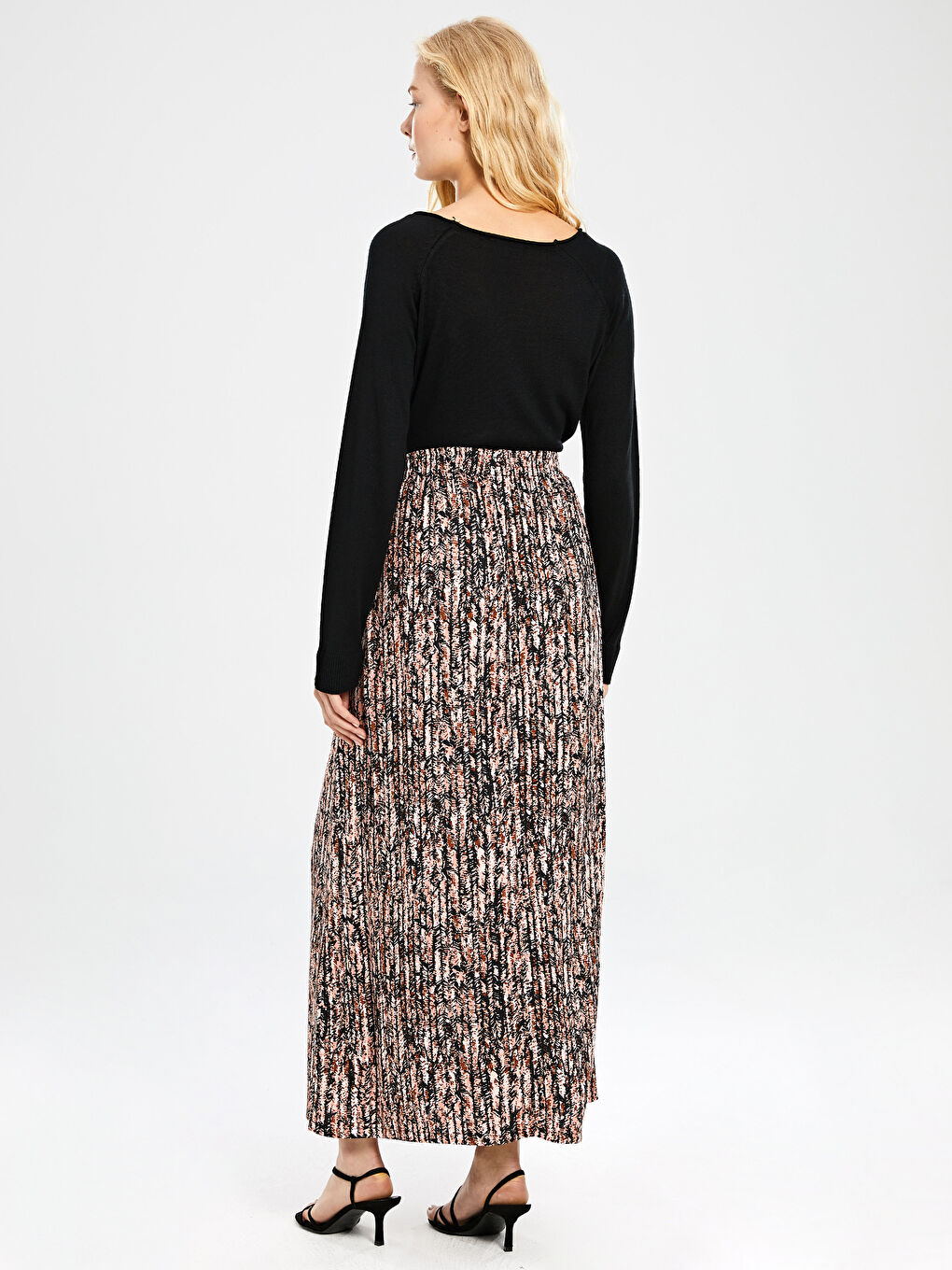 جيبة ماكسي فيسكوز منقوشة بخصر مطاطي-3