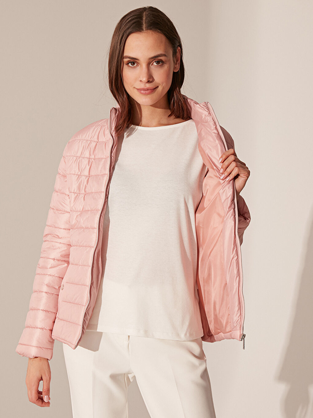 Pembe Uzun Kollu Kadın Dik Yaka Şişme Mont-3