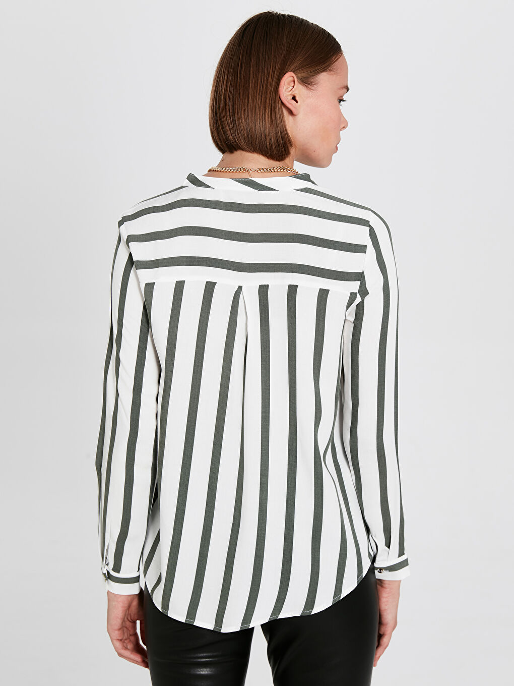 Блузка женская с длинным рукавом в полоску из вискозы LCW CLASSIC-2