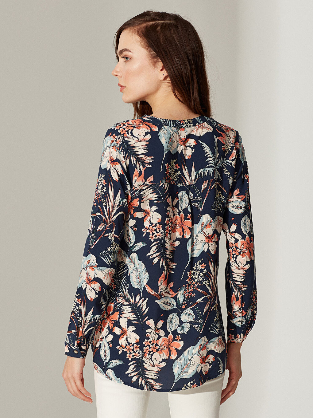 Woman BLACK Blouse-4