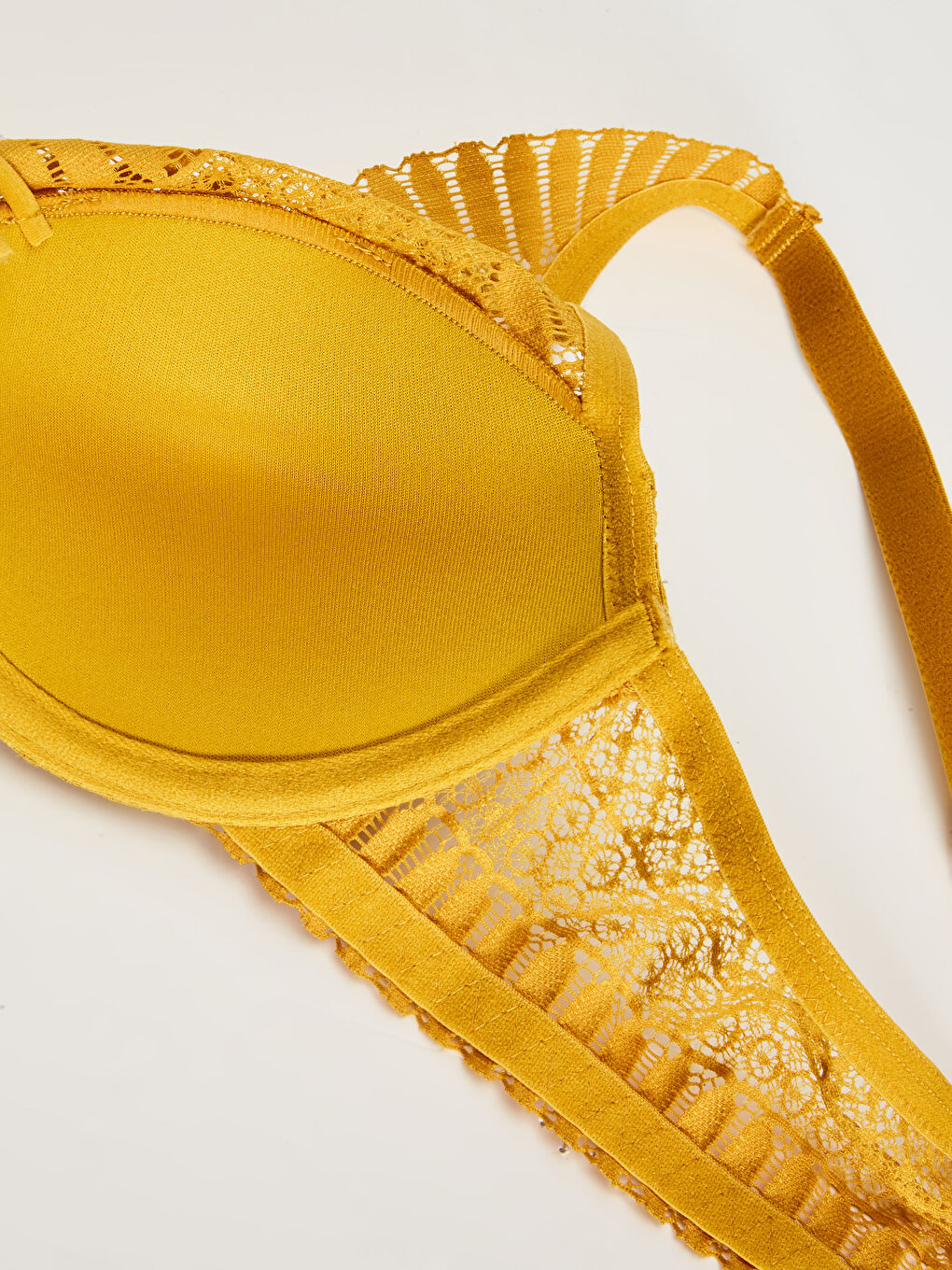 Кружевной бюстгальтер балконет-2