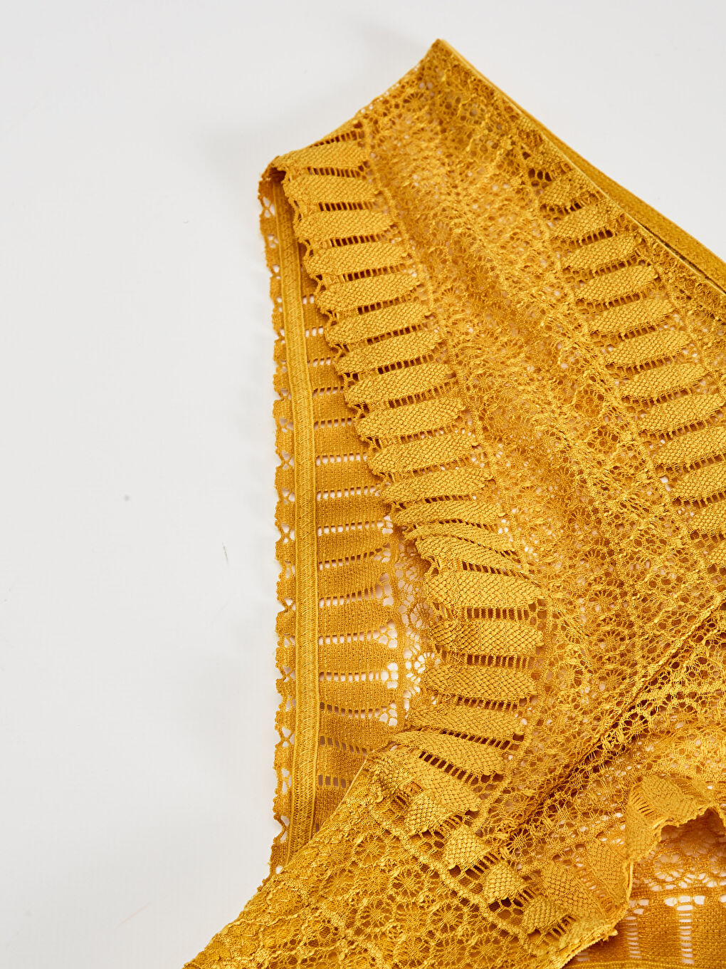 Woman YELLOW Brazilian Knickers-2