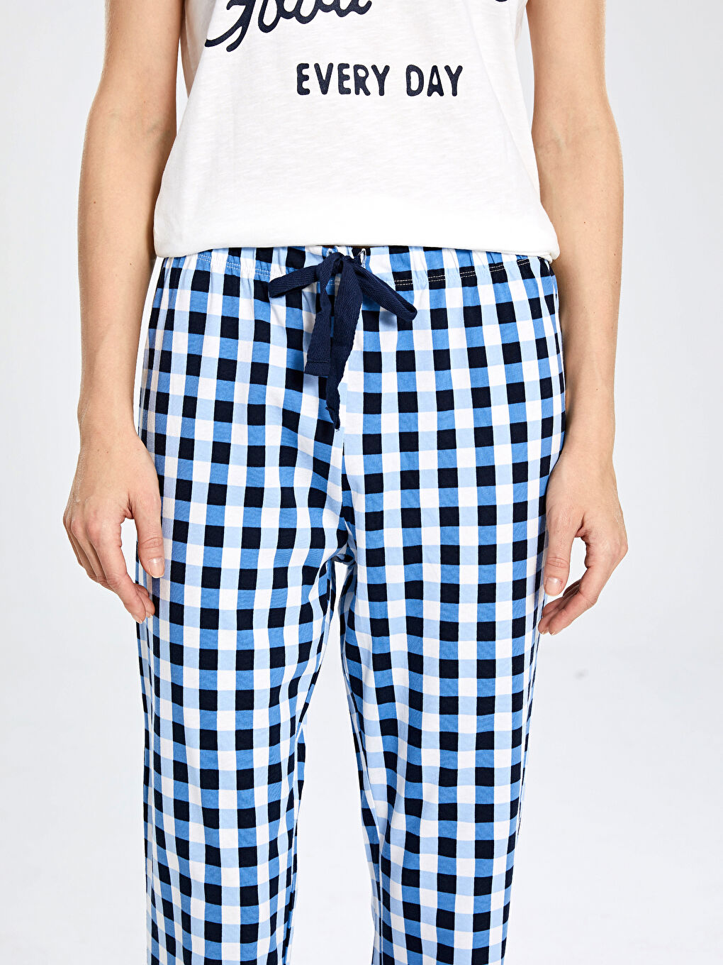 Lacivert Bisiklet Yaka Kısa Kollu Kadın Pijama Takım-2