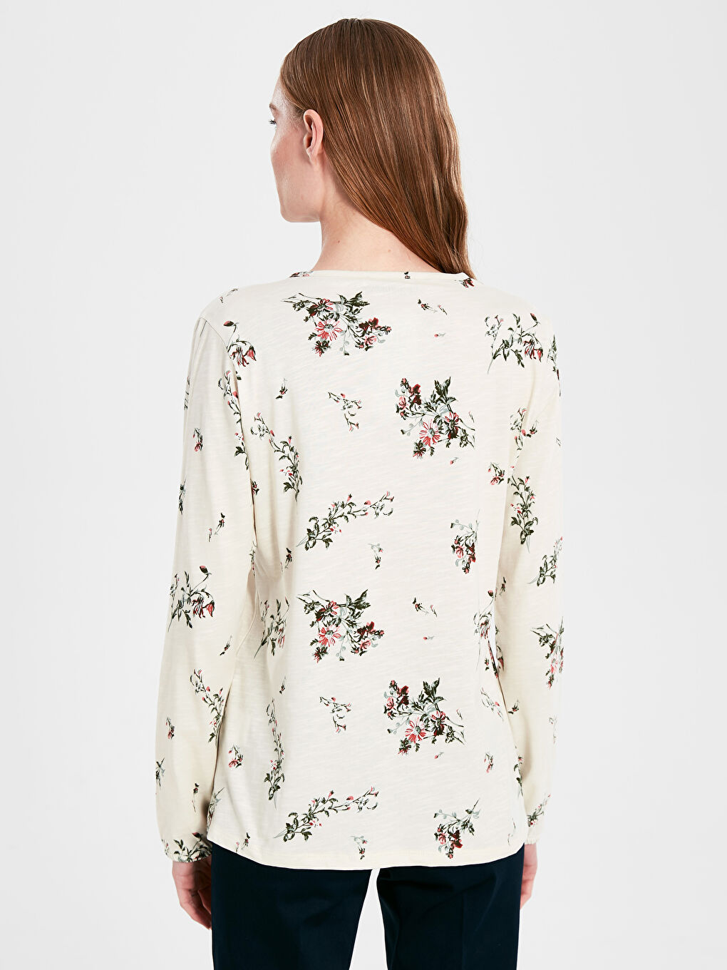 قمصان قطنية بأكمام طويلة بنقشة زهور-3