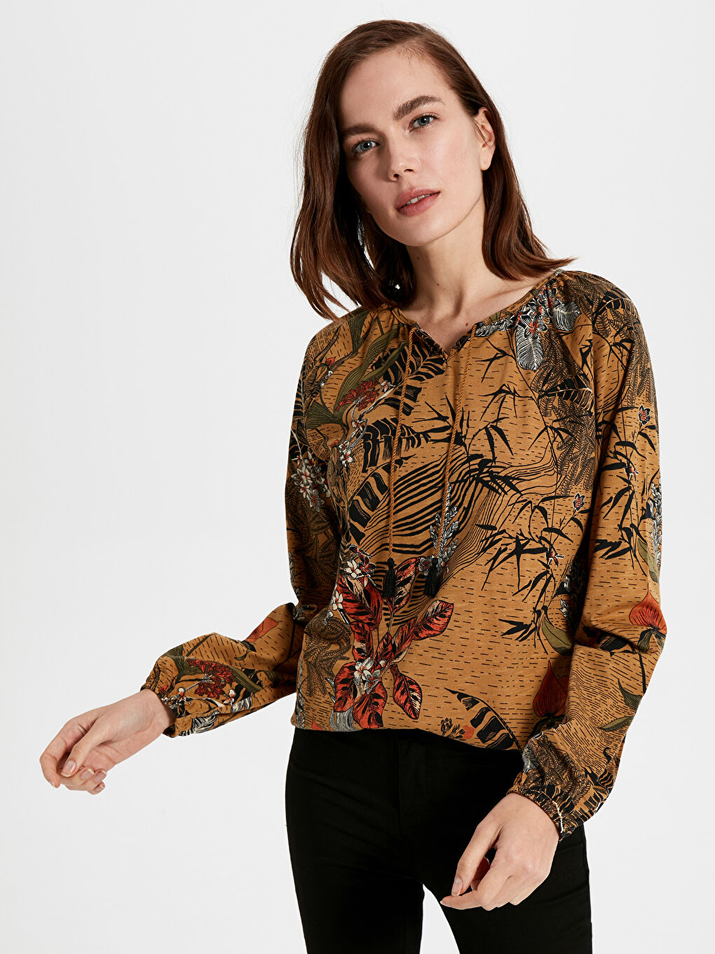 Lapel Collar Long Sleeve Women's T-Shirt-1