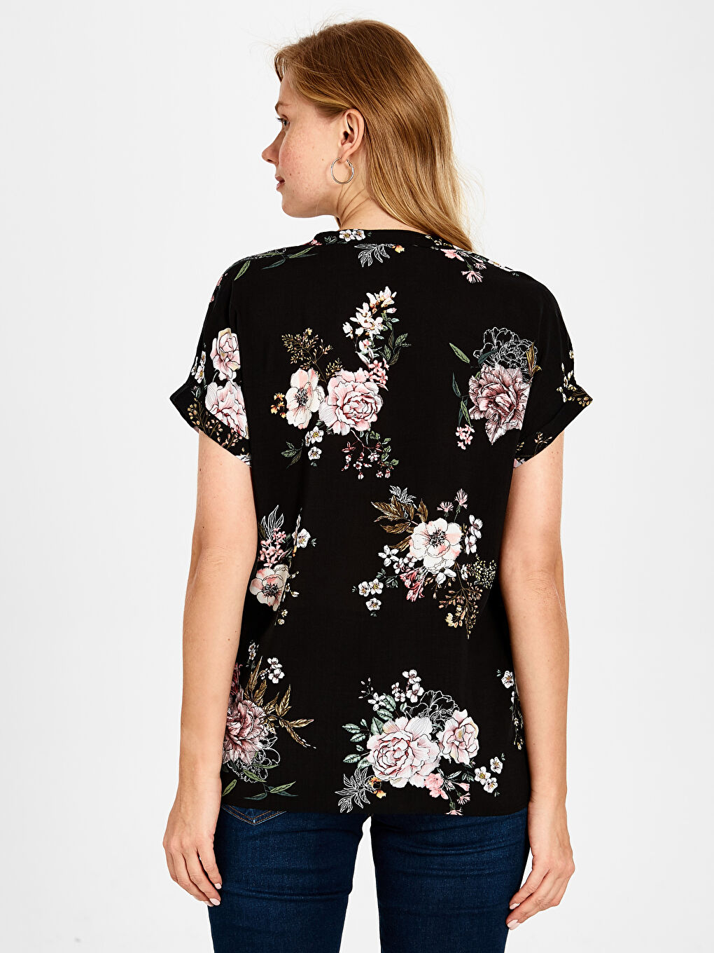 Siyah Standart Fit Kısa Kollu Kadın Gömlek-2