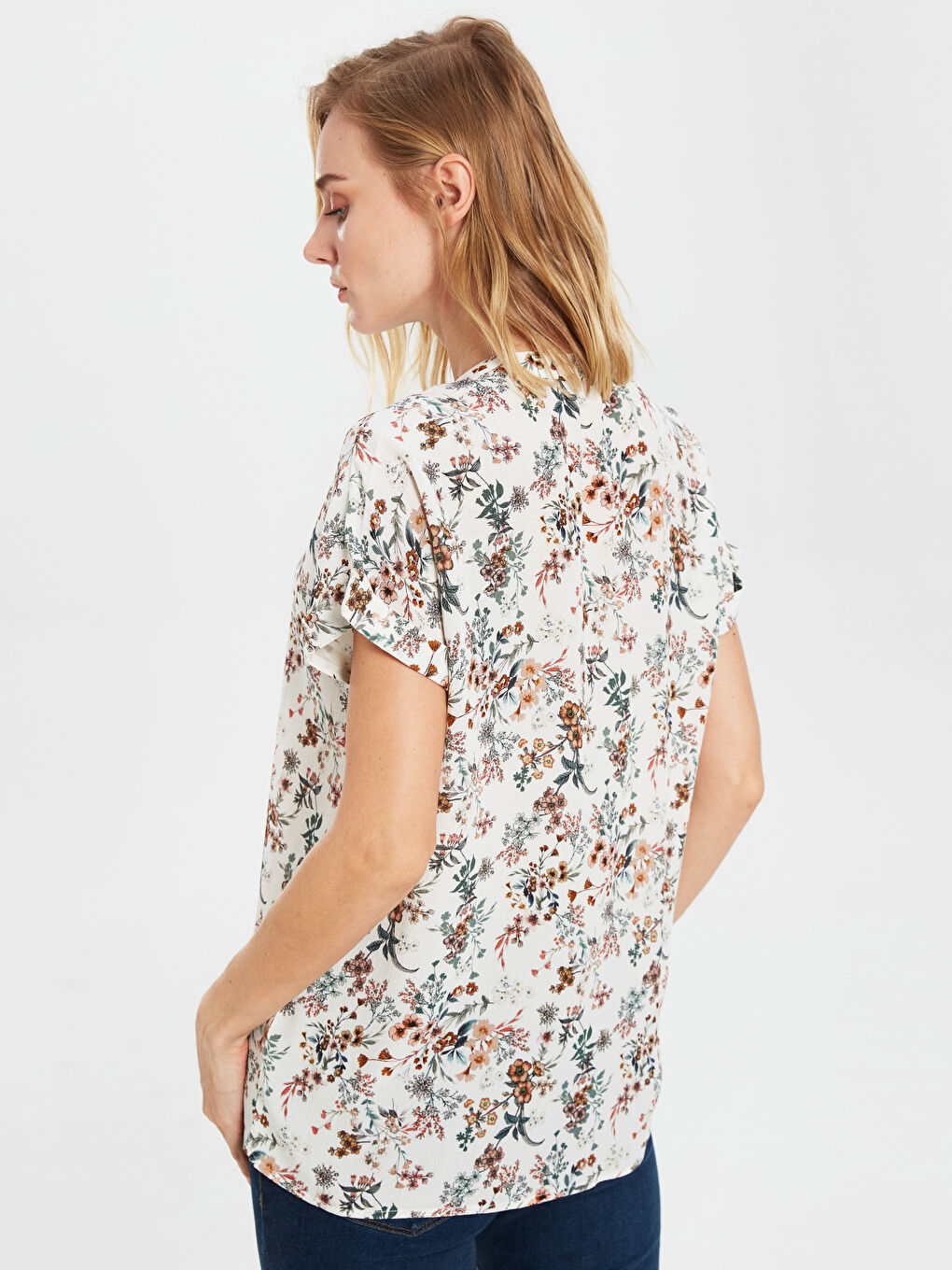 Chemise pour Femmes à Manches Courtes Froissée Coupe Régulière-3