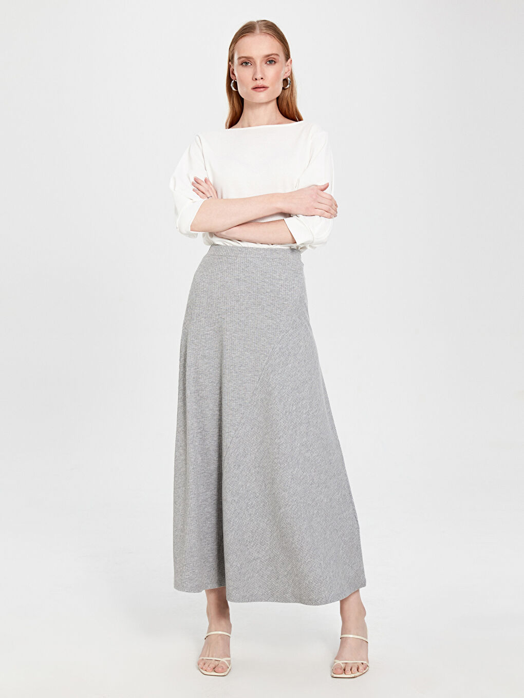 تنورة قطنية بقصة عادية للسيدات