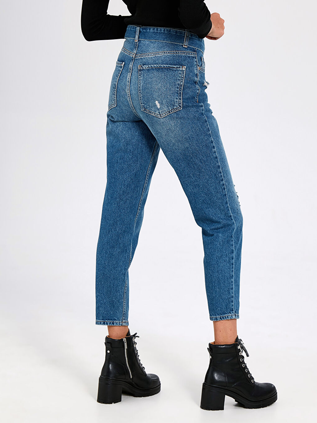 Mom Fit Women Jeans-2