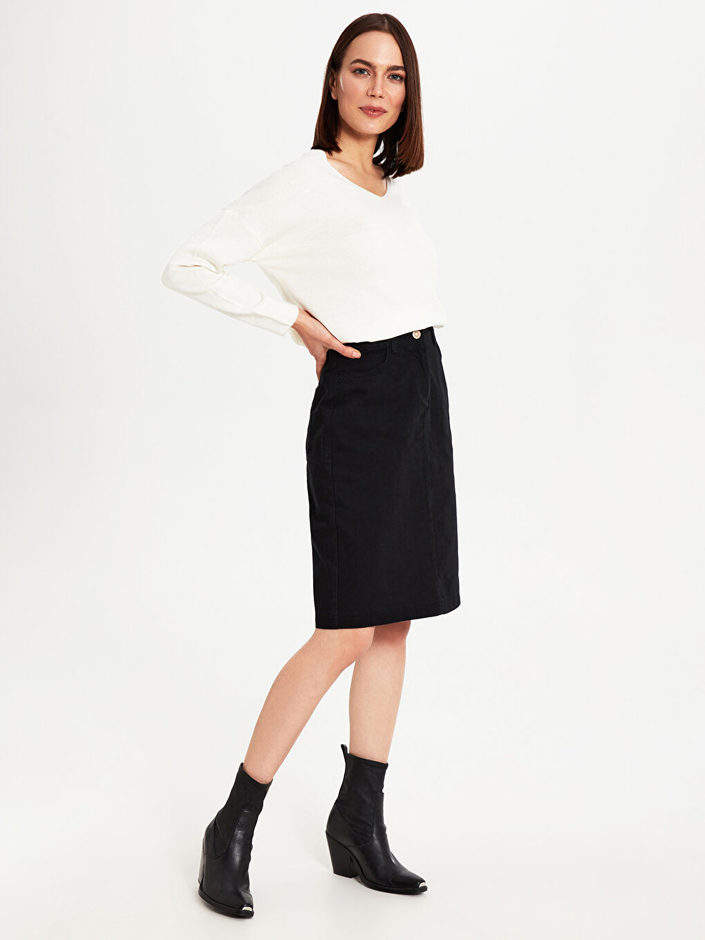 جيبة دينيم عادية للسيدات-1