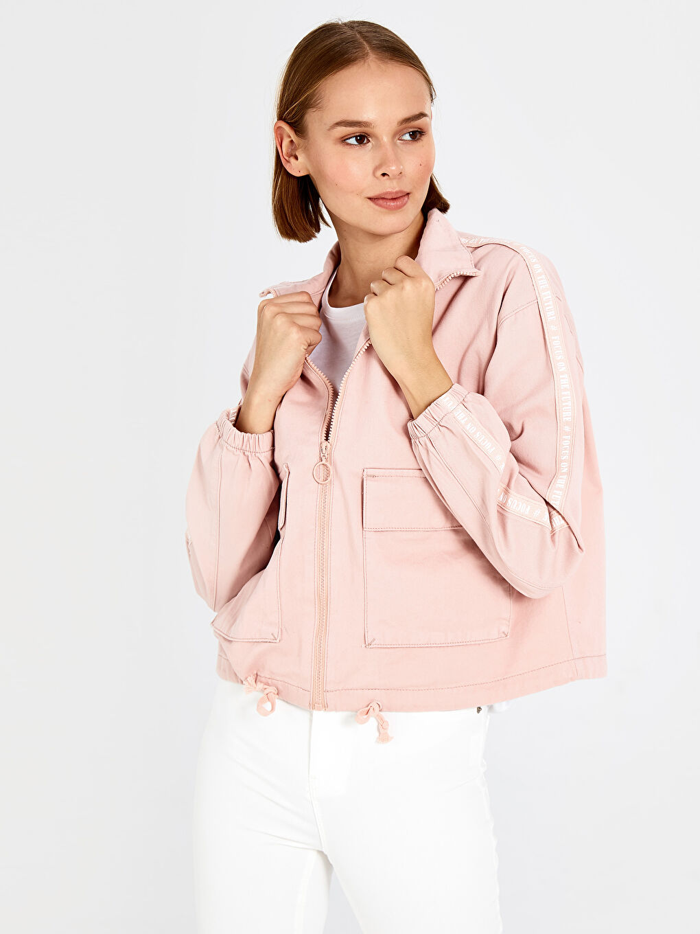 Pembe Dik Yaka Uzun Kollu Kadın Mont-3