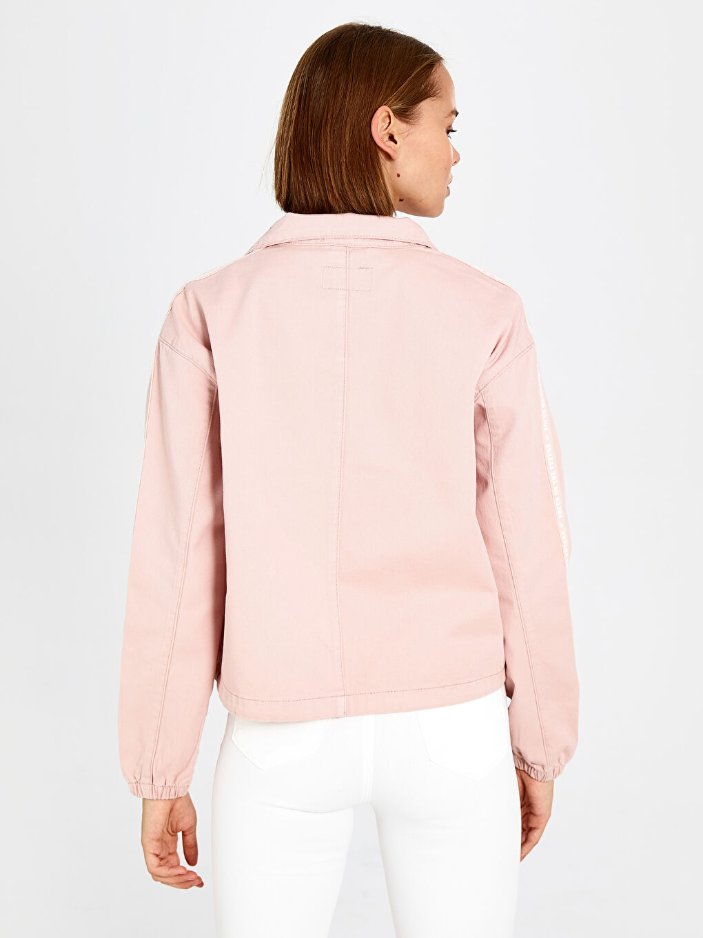 Pembe Dik Yaka Uzun Kollu Kadın Mont-4