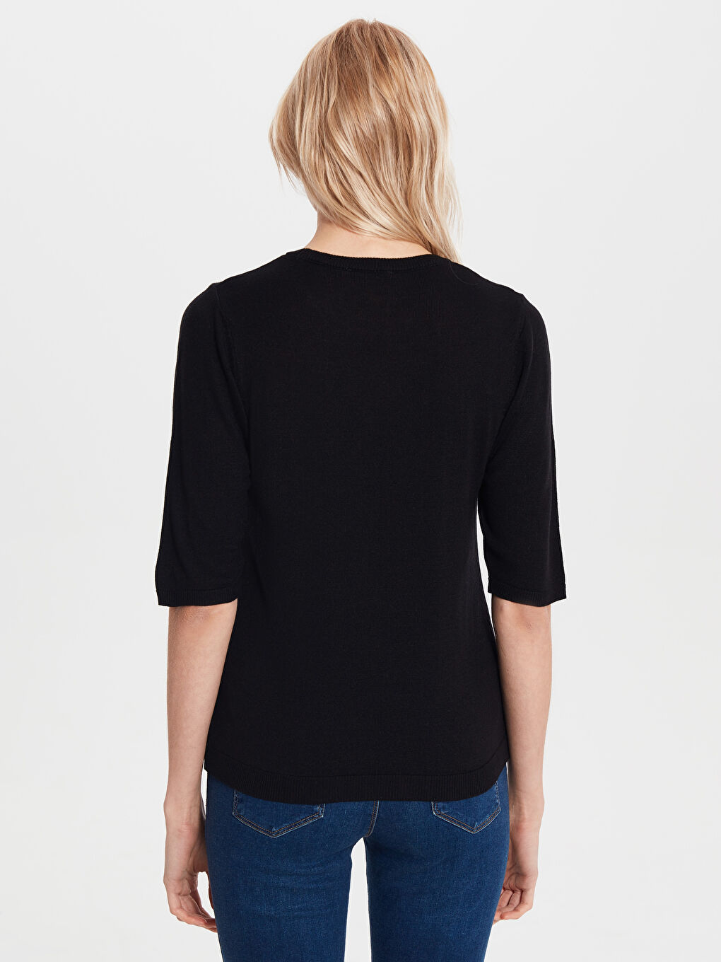 Woman BLACK Sweater-2