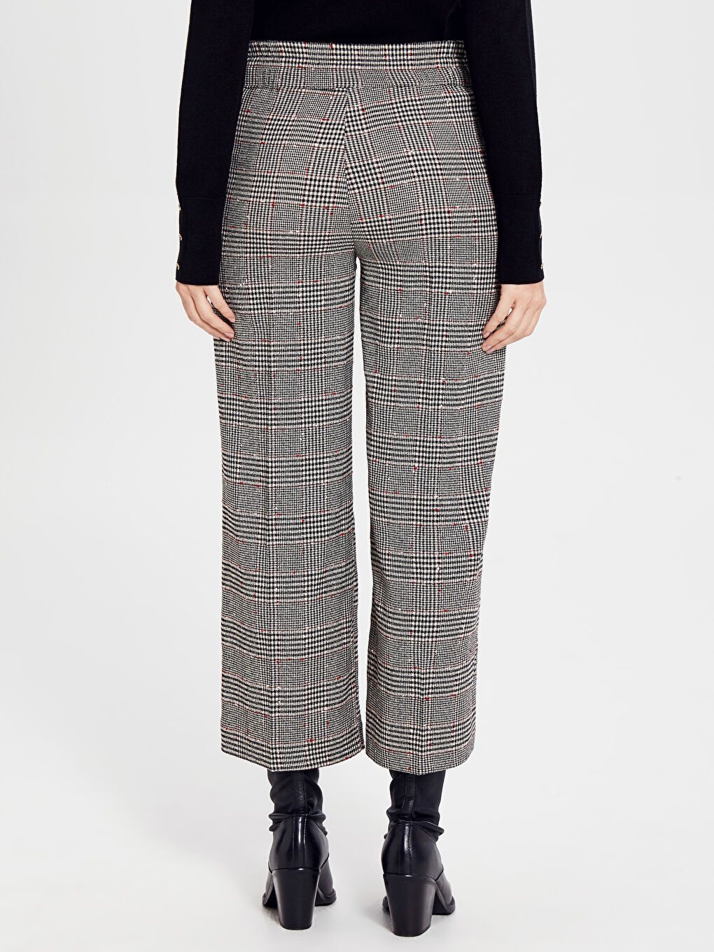 Ekru Bilek Boy Geniş Paça Ekose Pantolon-2