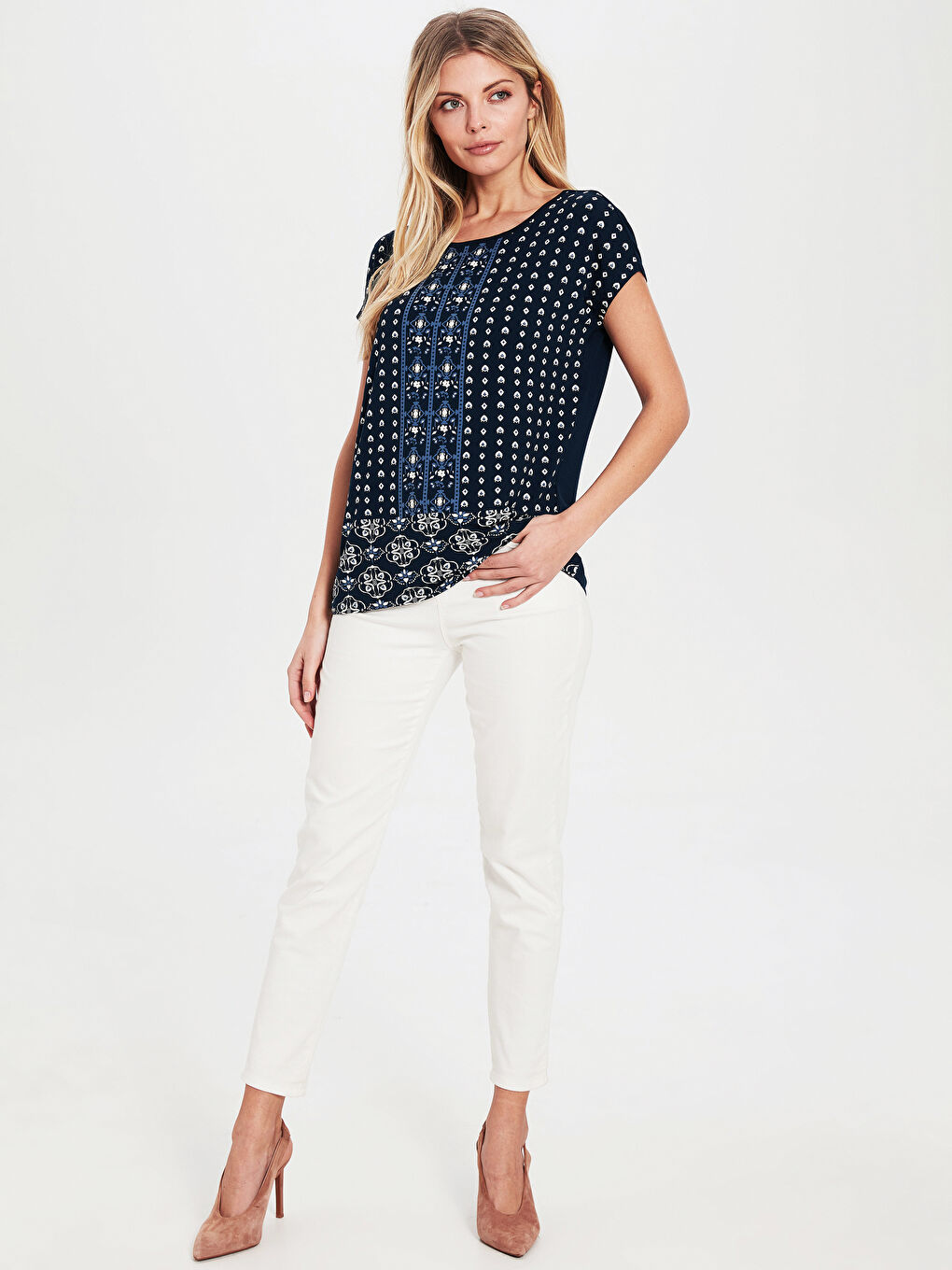 Жінка ТЕМНО-СИНІЙ Футболка-1