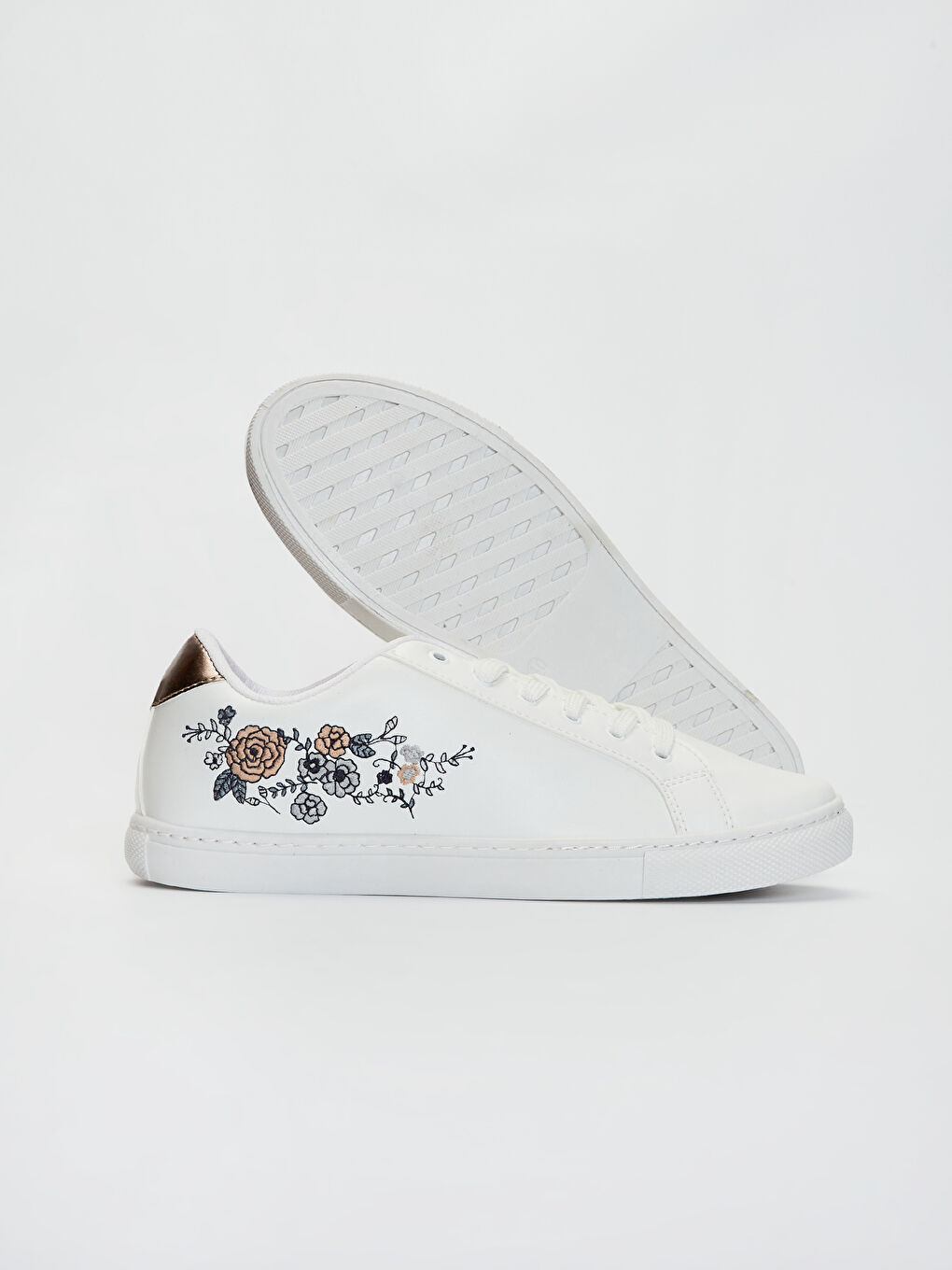 Beyaz Kadın Bağcıklı Sneaker Ayakkabı-2