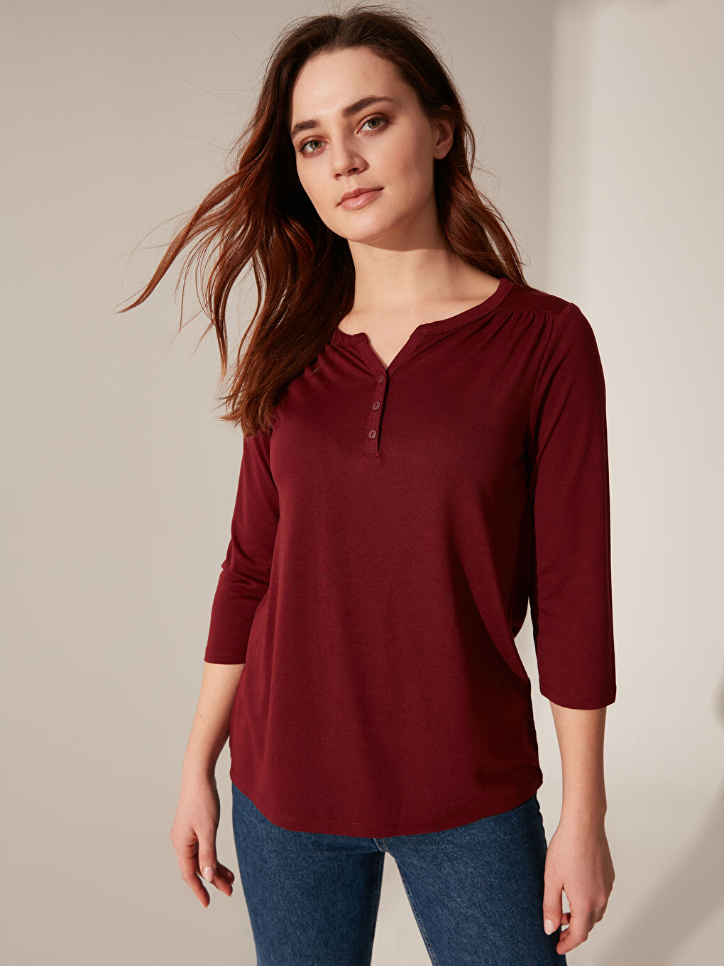 Loose Collar Plain Long Sleeve Women's T-Shirt