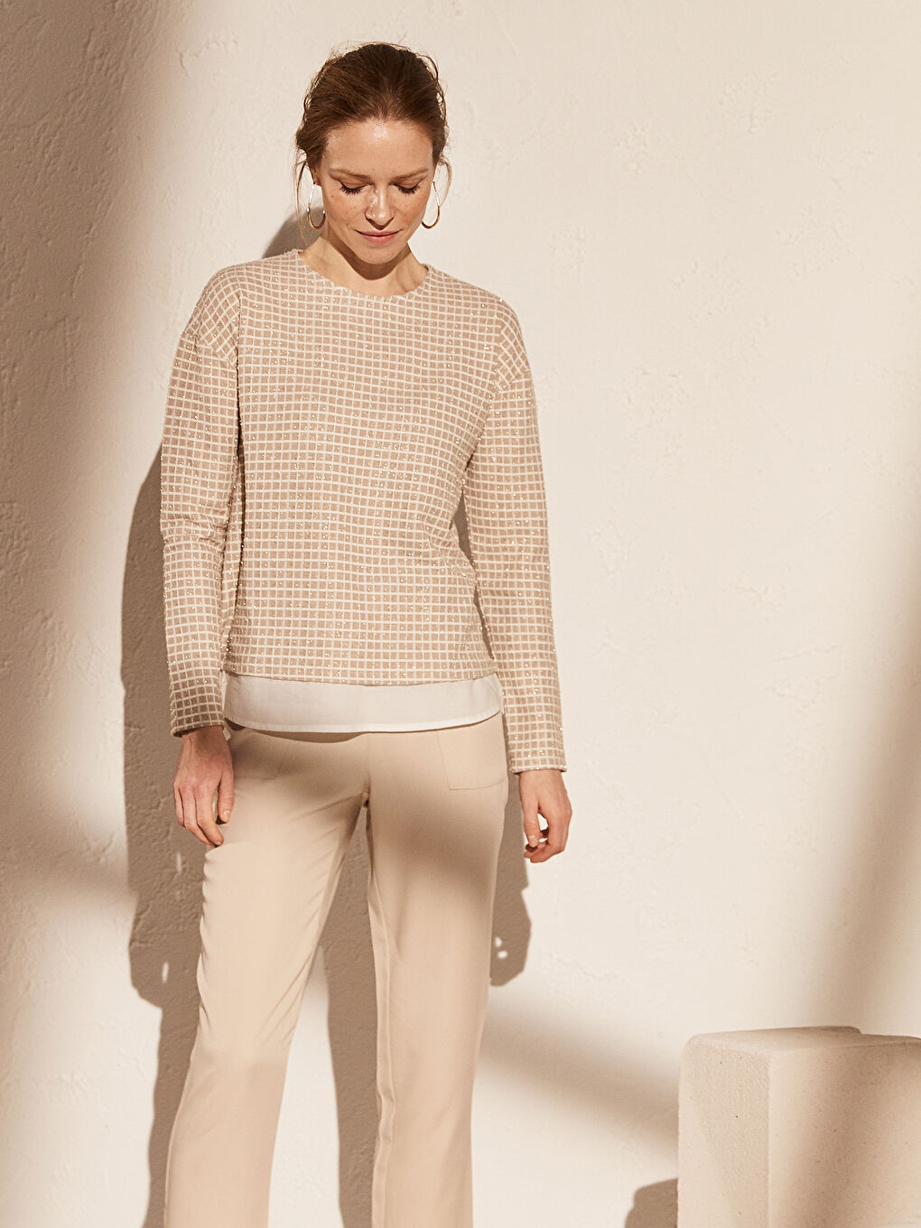 Ekru Bisiklet Yaka Uzun Kollu Kadın Tişört-1