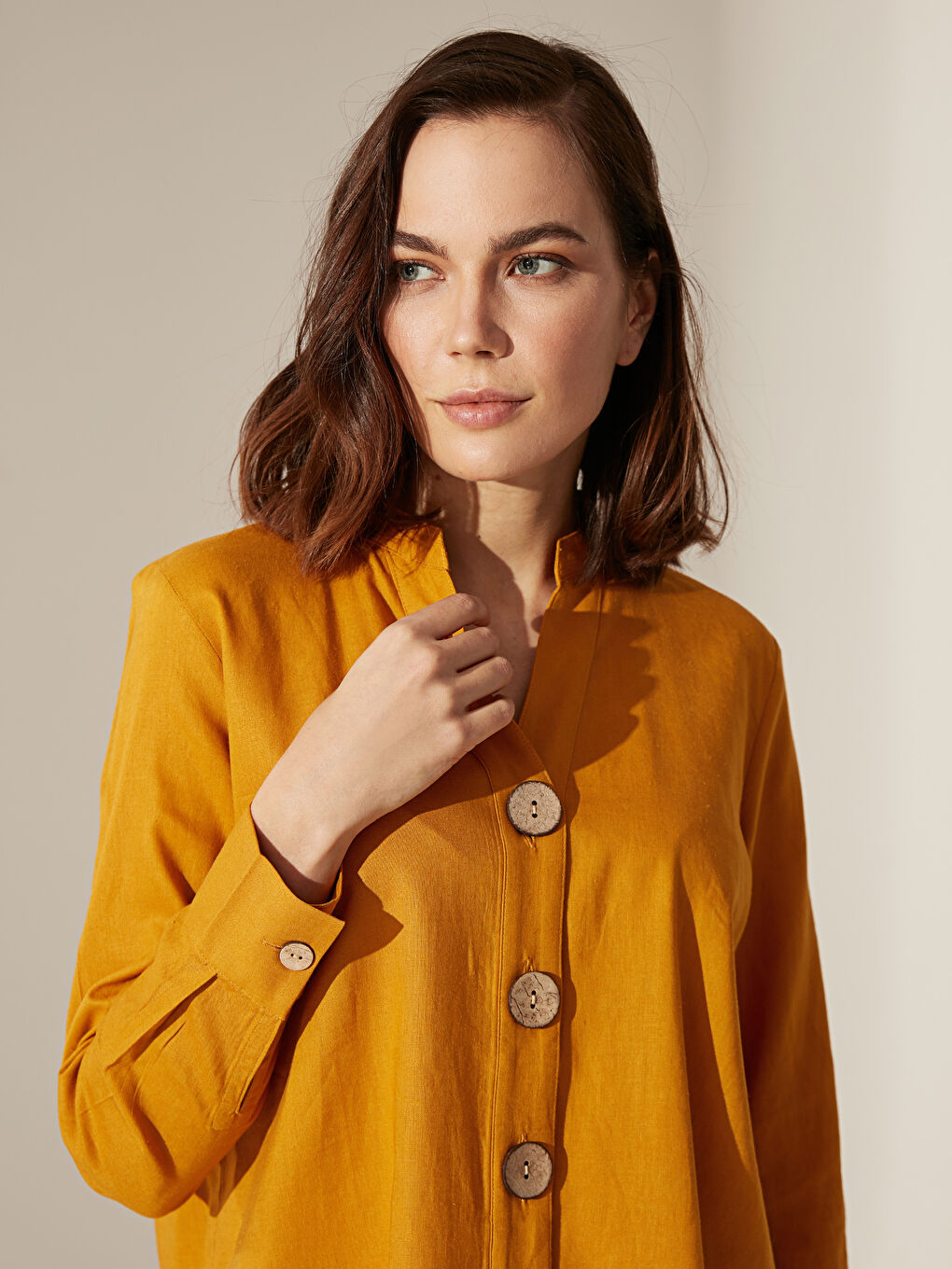 ŽUTA Košulja Žena-2