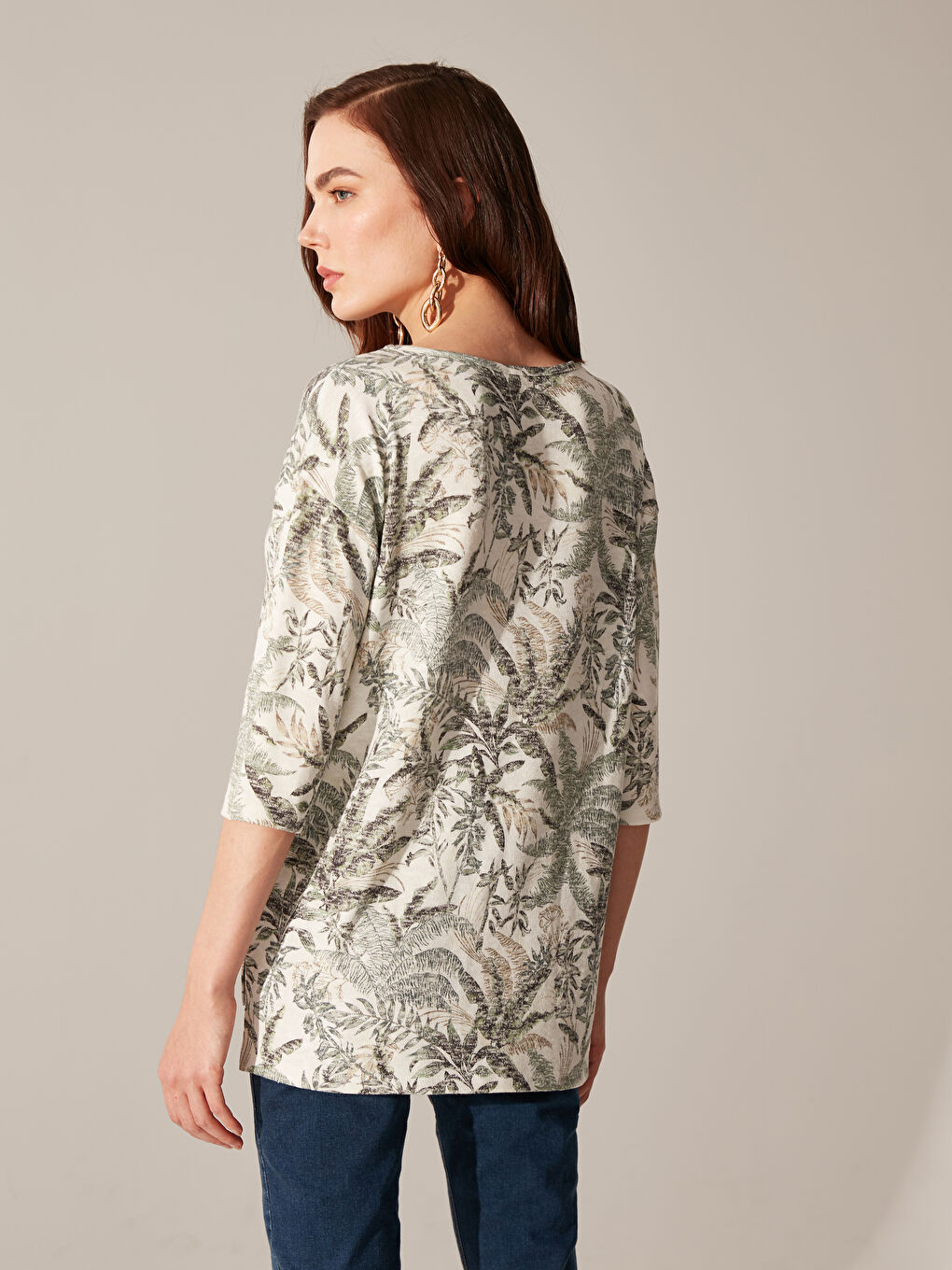 Karışık Bisiklet Yaka Kısa Kollu Kadın Tişört-3