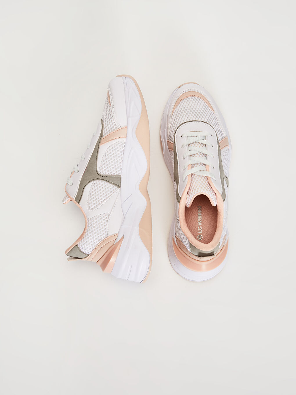 Beyaz Kadın Kalın Taban Günlük Spor Ayakkabı-1