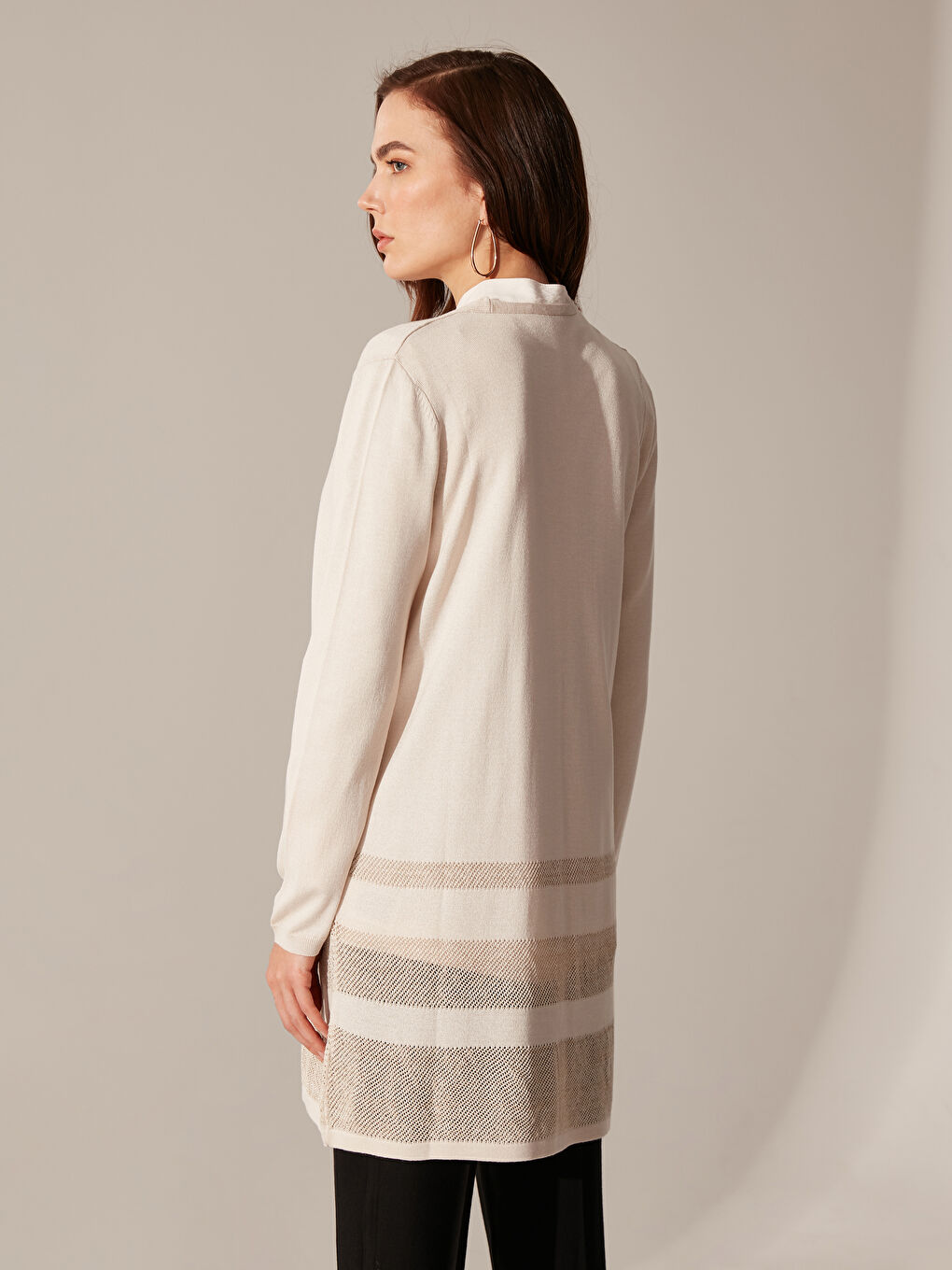 Bej Işıltı Detaylı Uzun Kollu Kadın İnce Hırka-3