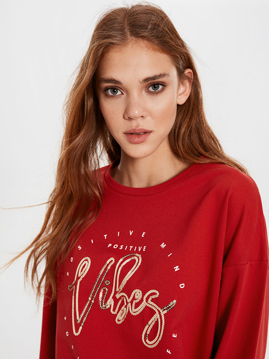 Kırmızı Bisiklet Yaka Baskılı Uzun Kollu Kadın Sweatshirt-2