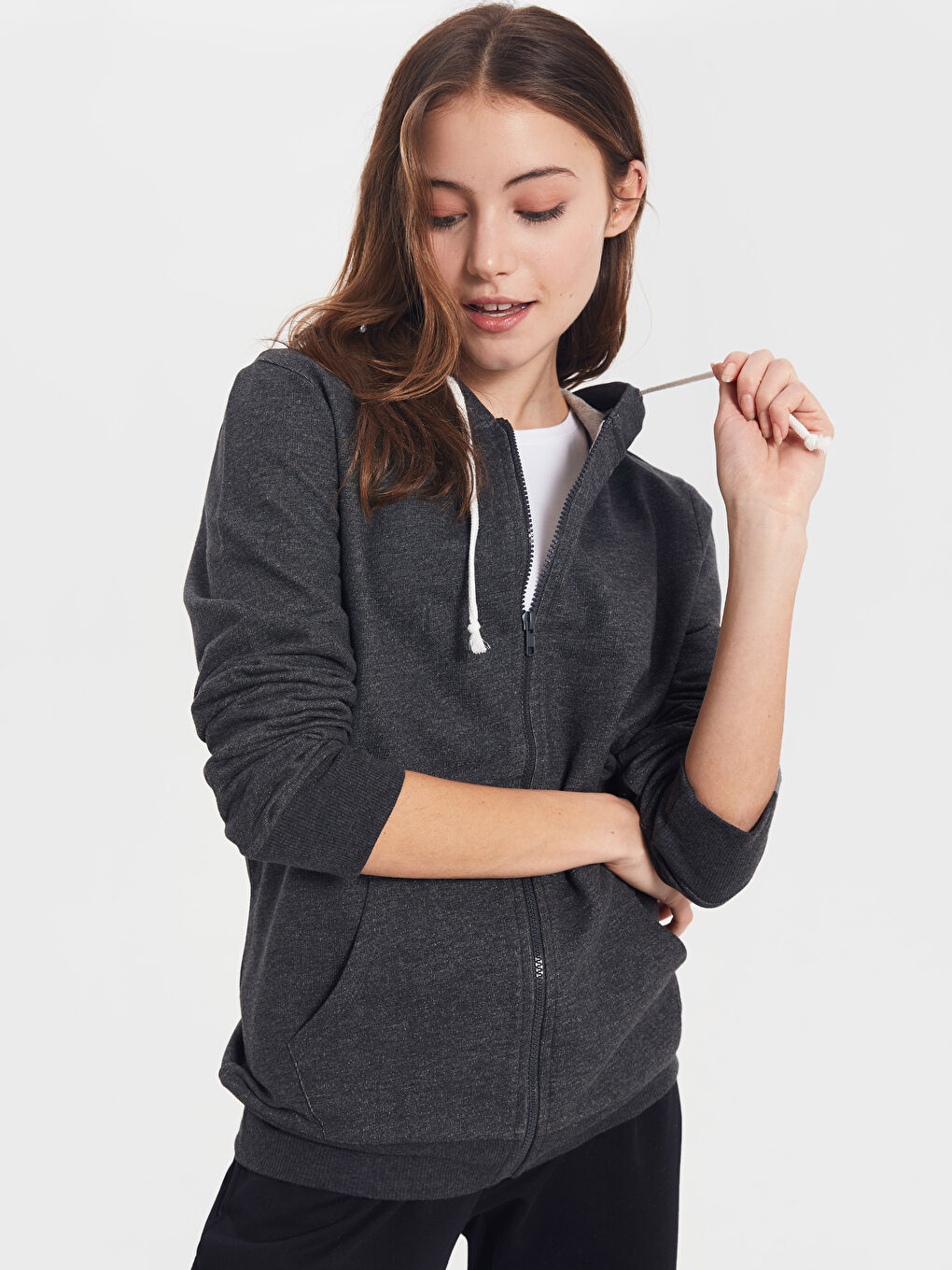 Gri Kapüşonlu Uzun Kollu Sweatshirt Kumaşı Kadın Spor Hırka