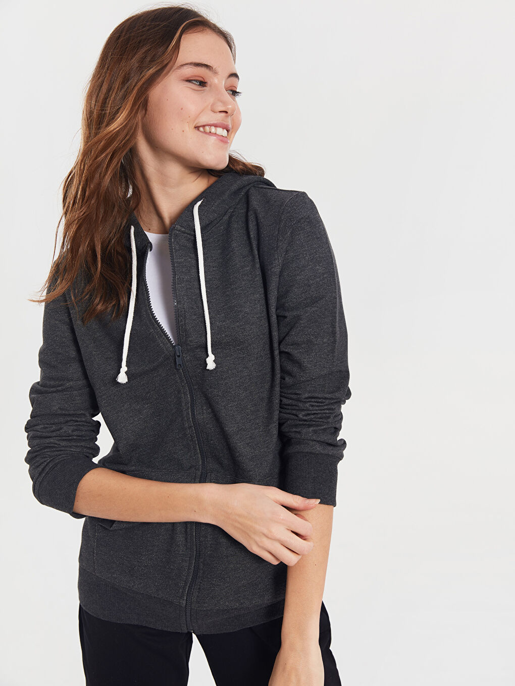 Gri Kapüşonlu Uzun Kollu Sweatshirt Kumaşı Kadın Spor Hırka-1