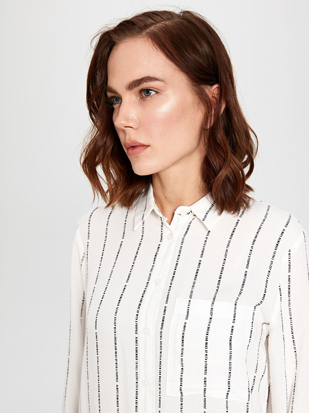 Siyah Gömlek Yaka Baskılı Uzun Kollu Kadın Tunik-1