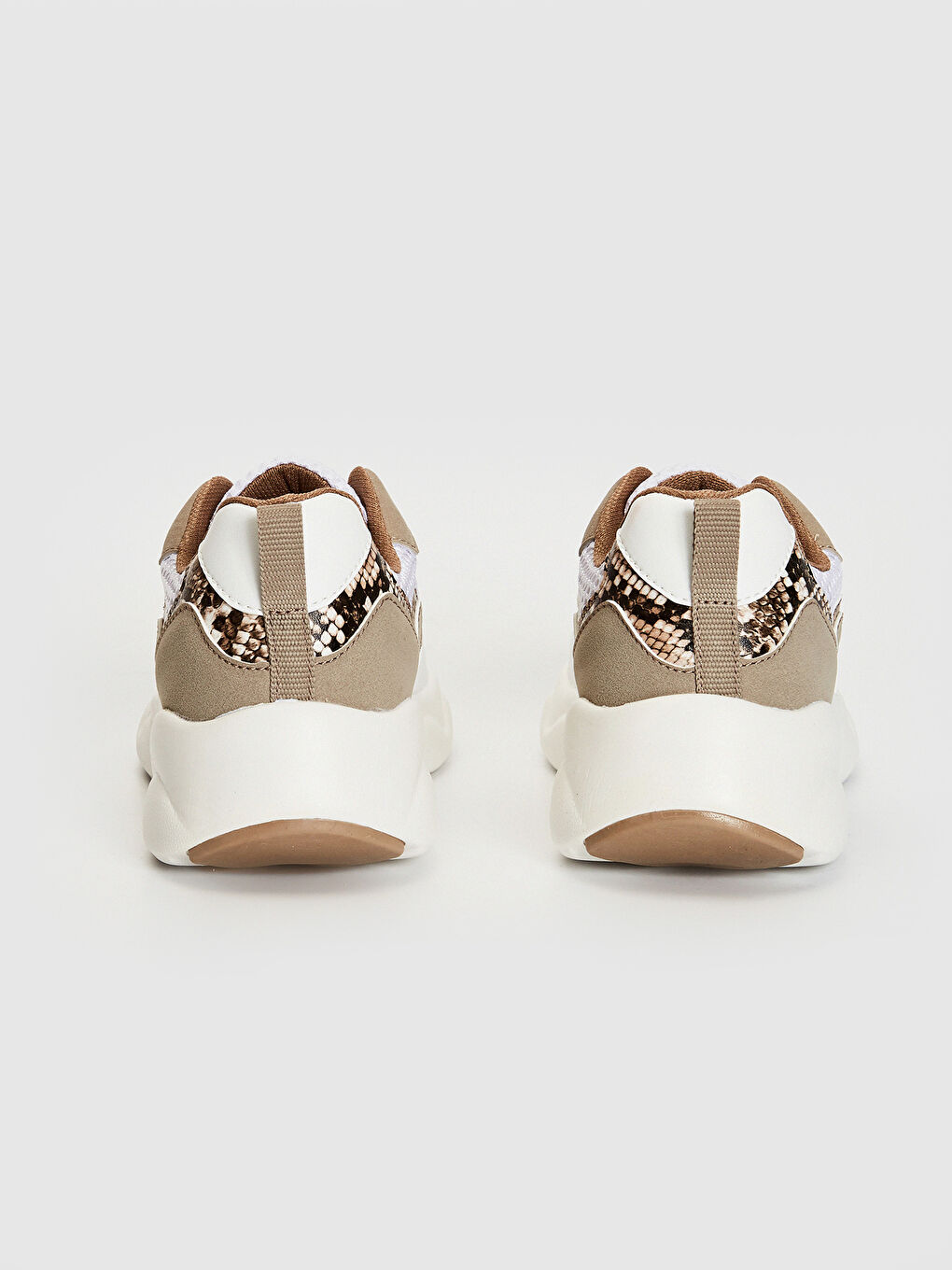 Beyaz Sneaker-2
