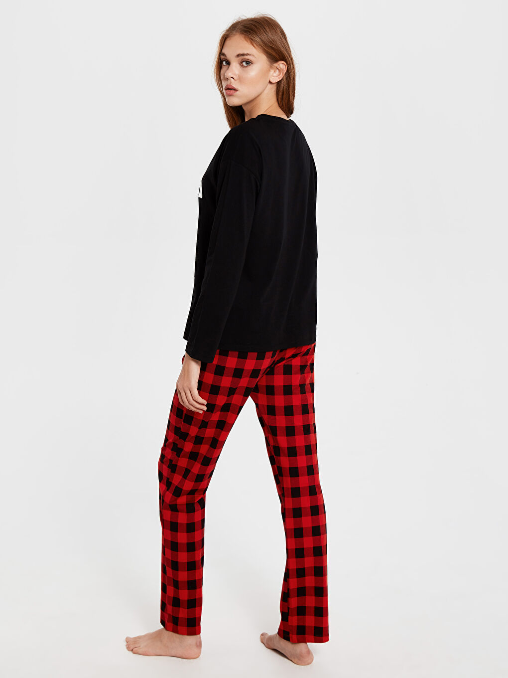 Kırmızı Bisiklet Yaka Uzun Kollu Kadın Pijama Takım-4