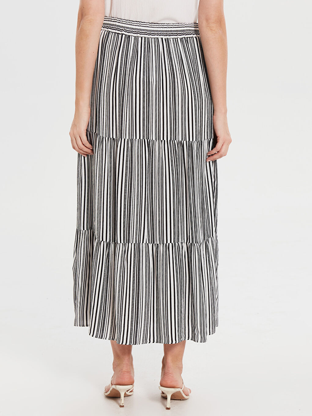 Спідниця для жінок зі зморшкою стандартного крою-3