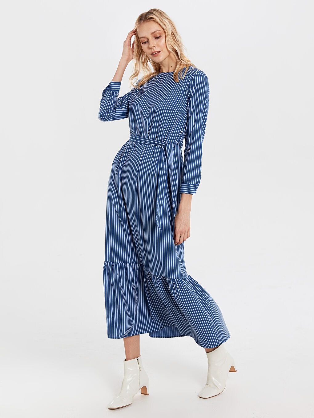 Mavi Çizgili Elbise