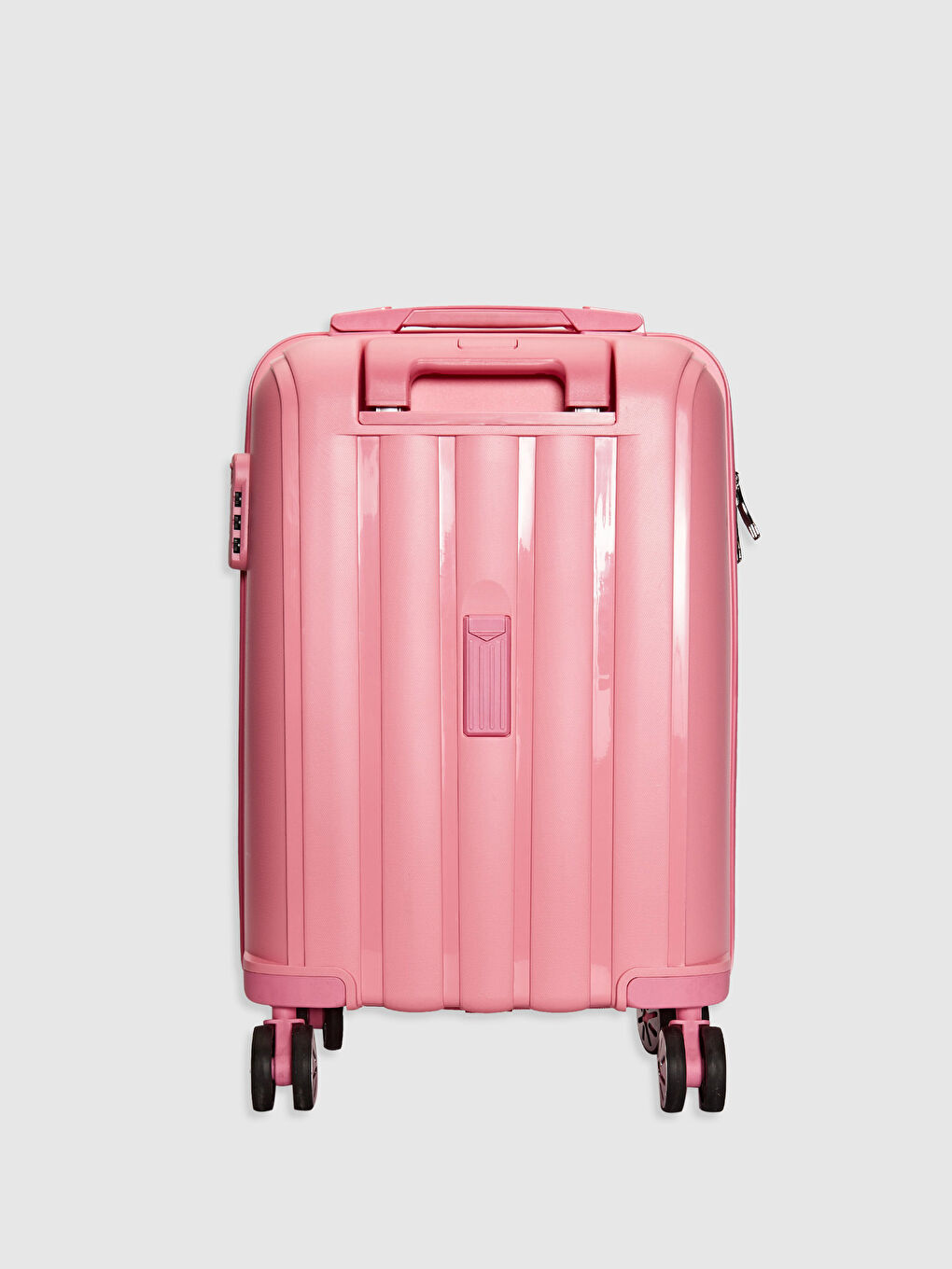 حقيبة سفر متوسطة الحجم للسيدات بتفاصيل قفل-1