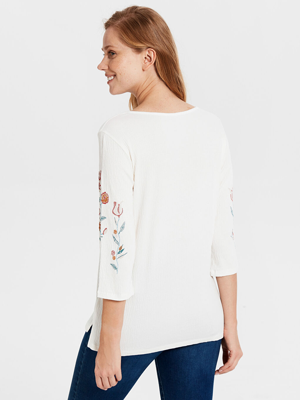 T-shirt à col rond pour Femmes-2