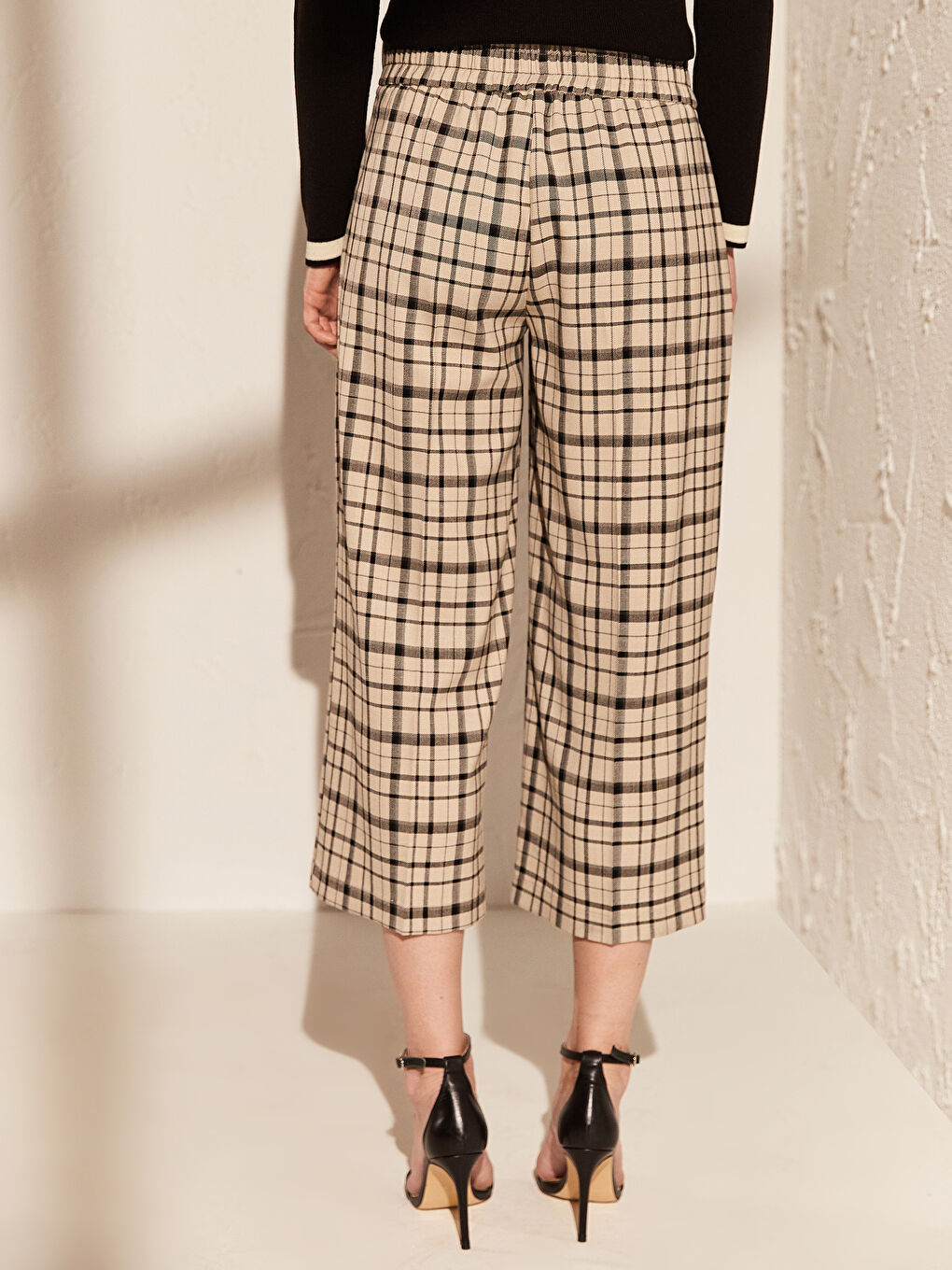 Plaid Women's Trousers -0SI199Z8-LKQ