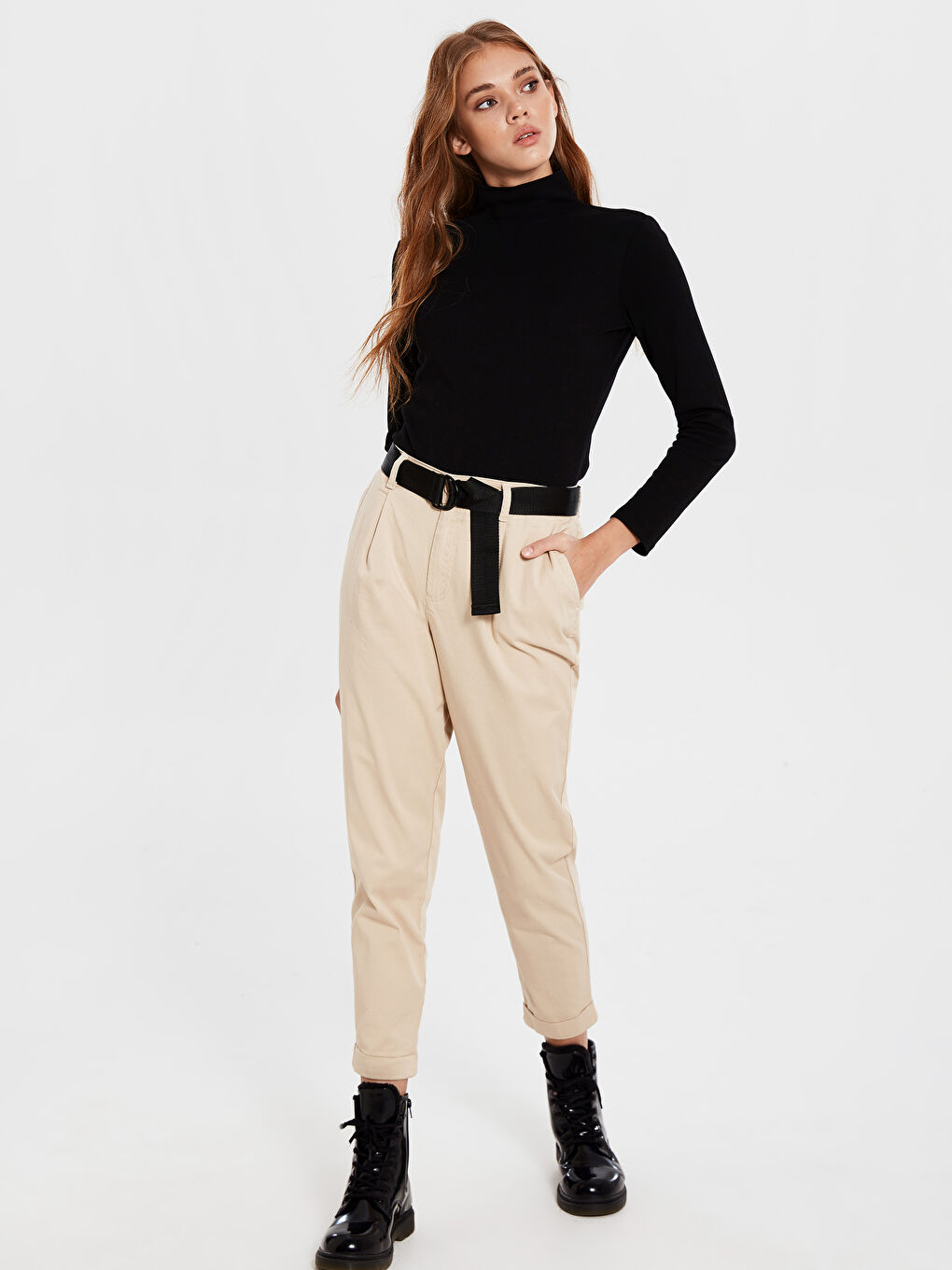 Bej Rahat Kalıp Gabardin Kadın Pantolon-1