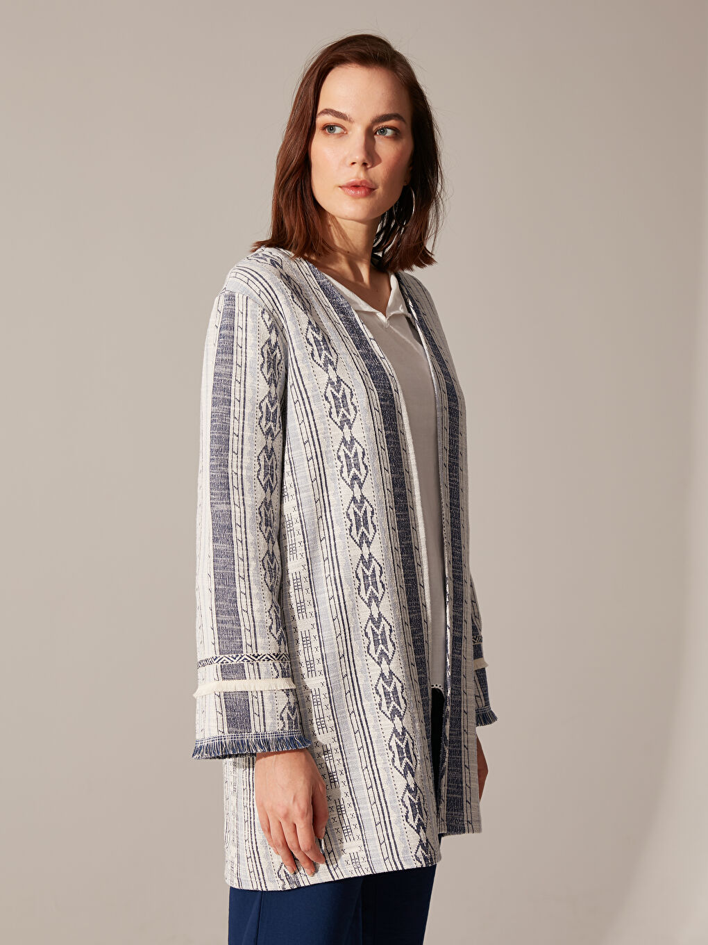 Karışık V Yaka Uzun Kollu Kadın Hırka-2