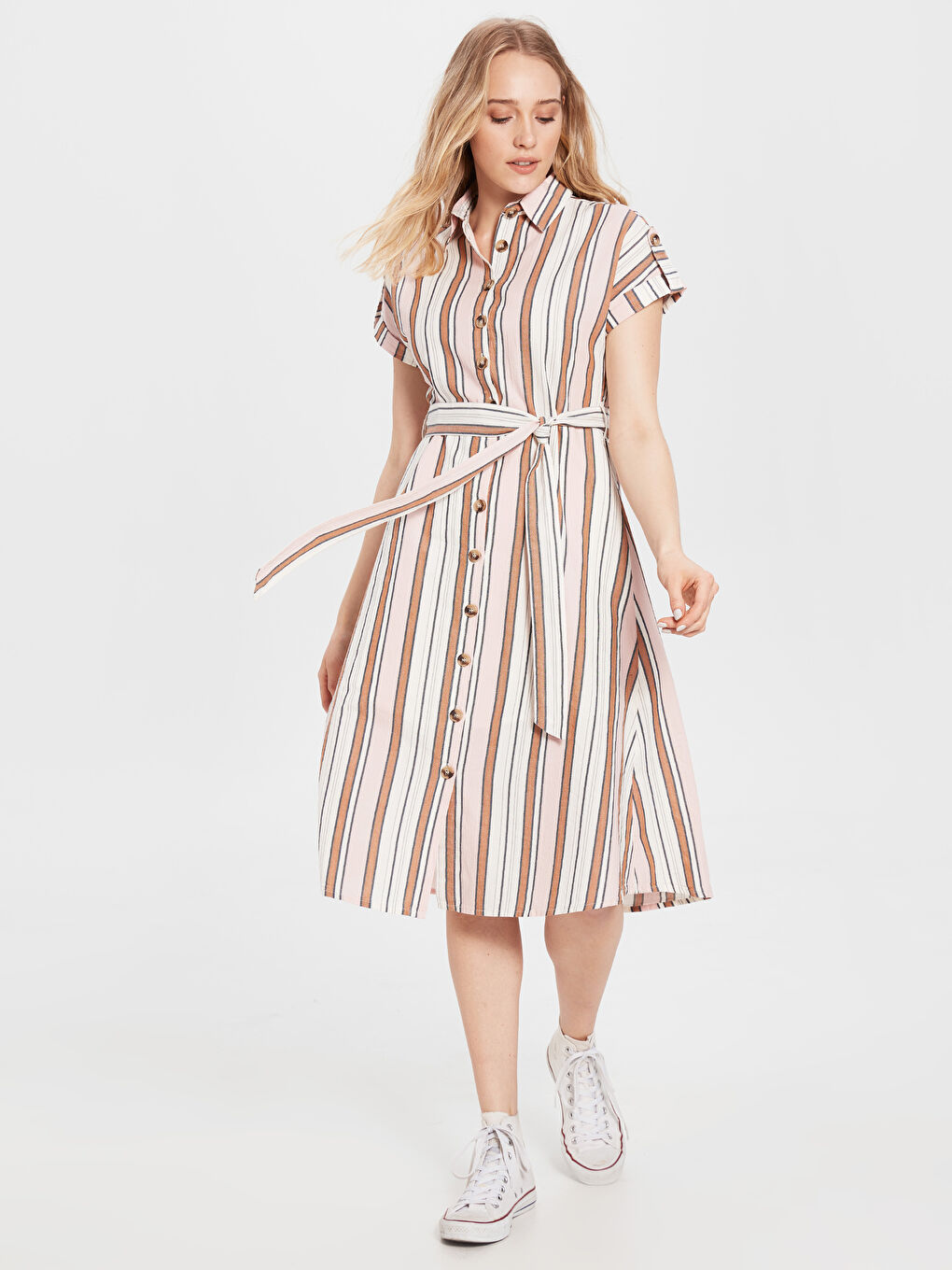 Pembe Standart Fit Kısa Kollu Poplin Kadın Gömlek Elbise