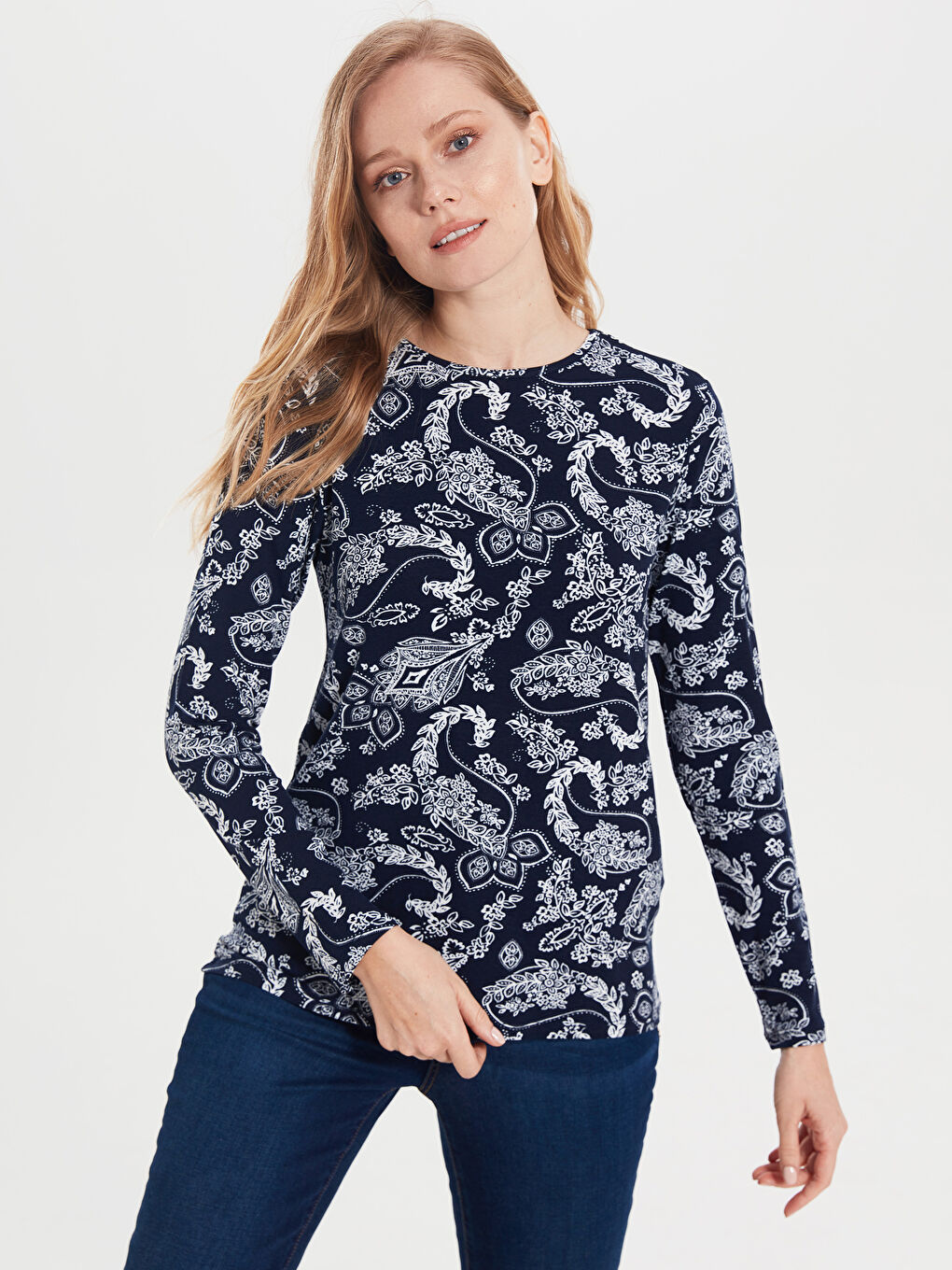 Lacivert Uzun Kollu Bisiklet Yaka Tişört