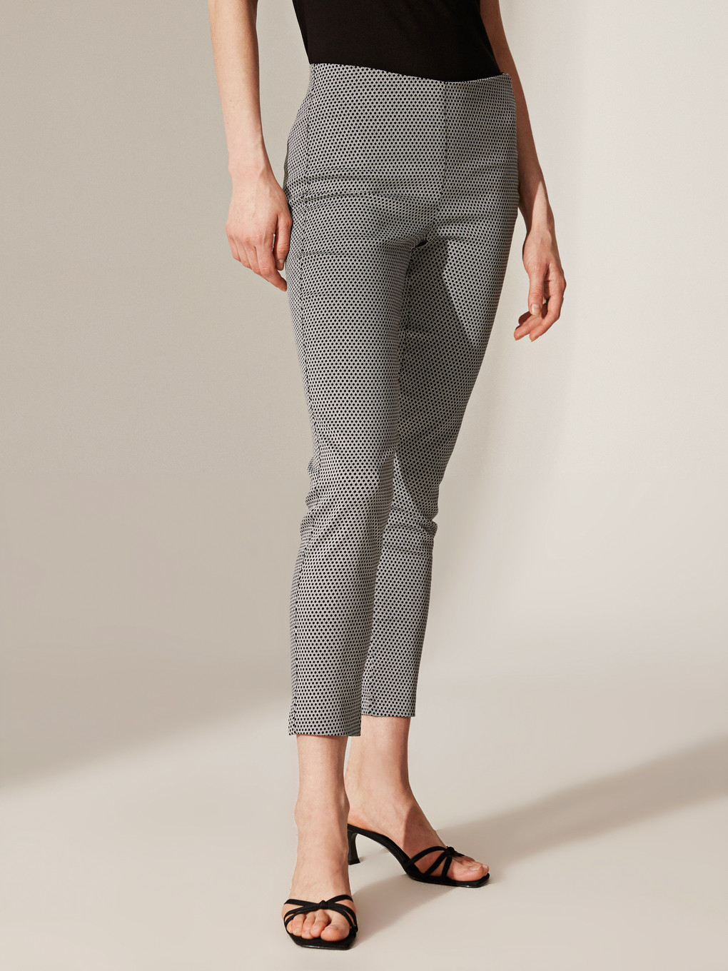 Siyah Ekstra Dar Fit Kadın Pantolon-4
