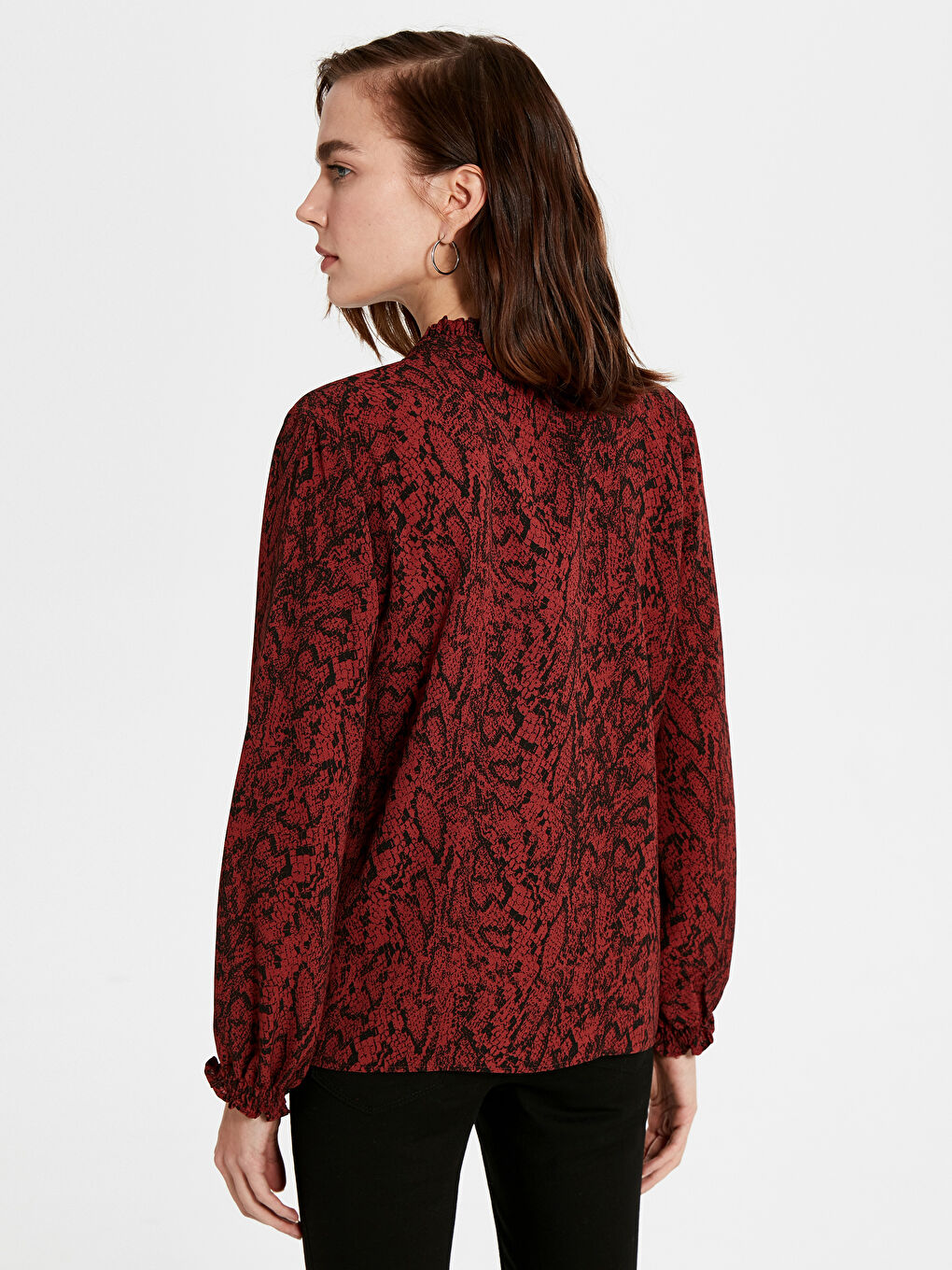 Bordo Standart Fit Uzun Kollu Krep Kadın Bluz-3