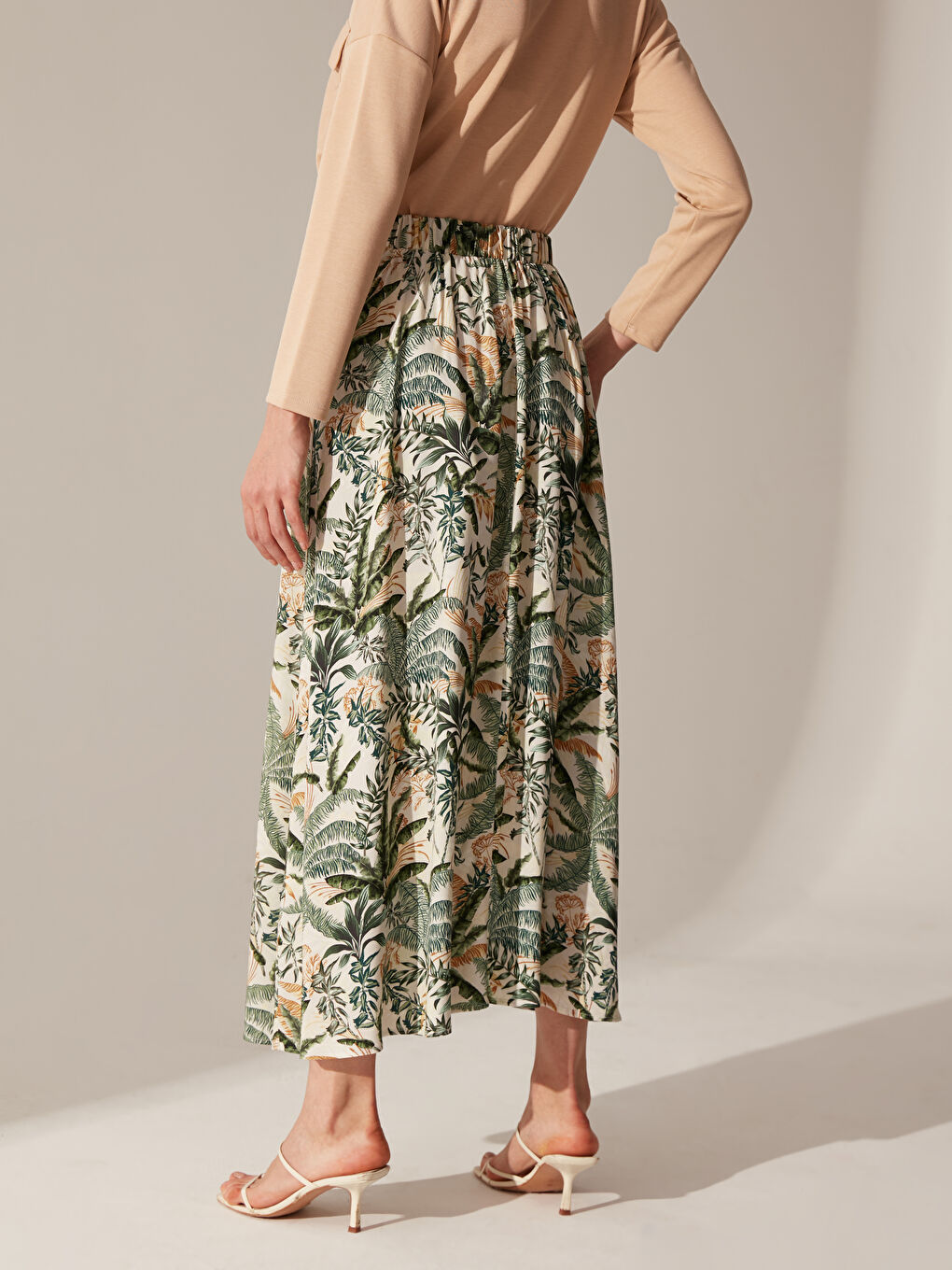 Standard Fit Women's Skirt-3