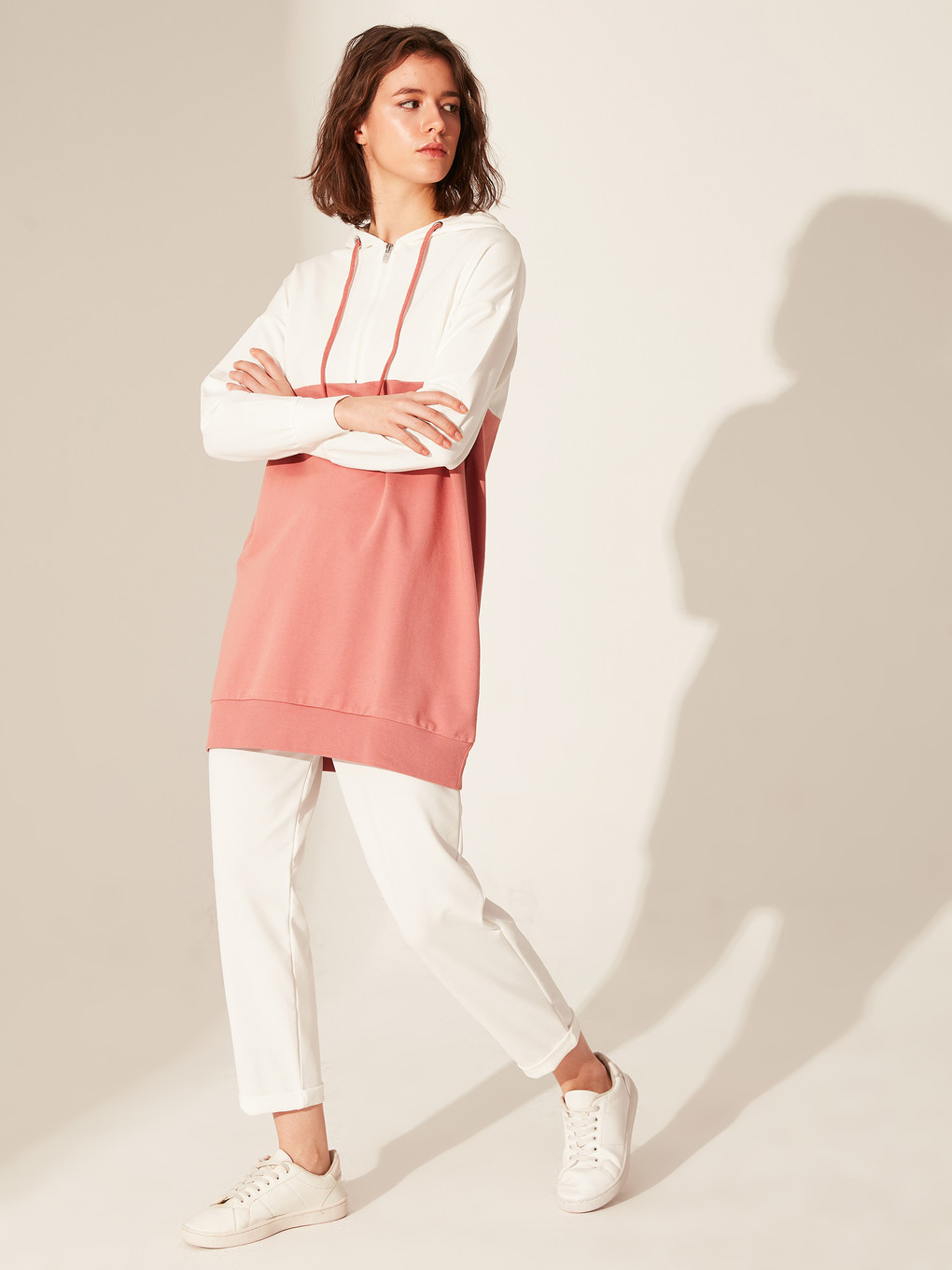 Pembe Renk Bloklu Kapüşonlu Oversize Sweatshirt-4