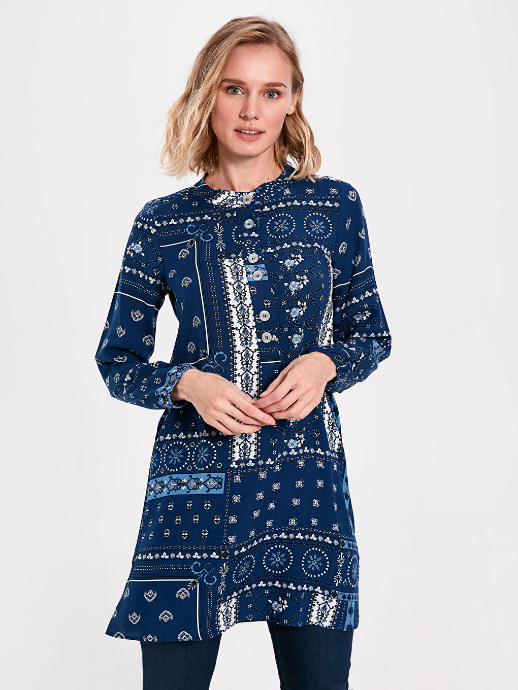 Mavi Uzun Kollu Kadın Tunik