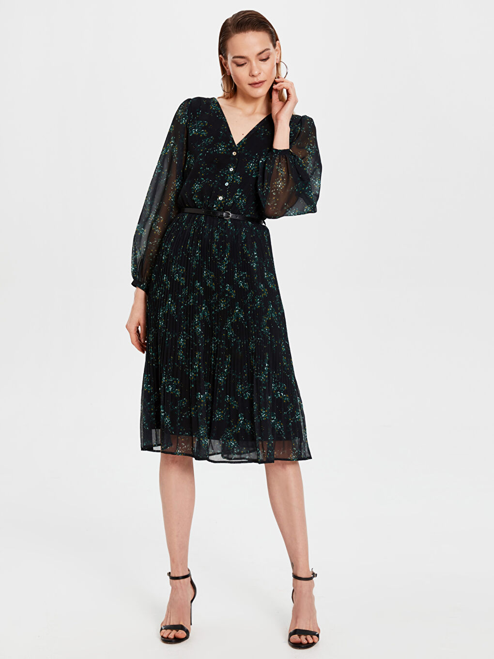 Siyah V Yaka Standart Fit Uzun Kollu Şifon Kadın Elbise